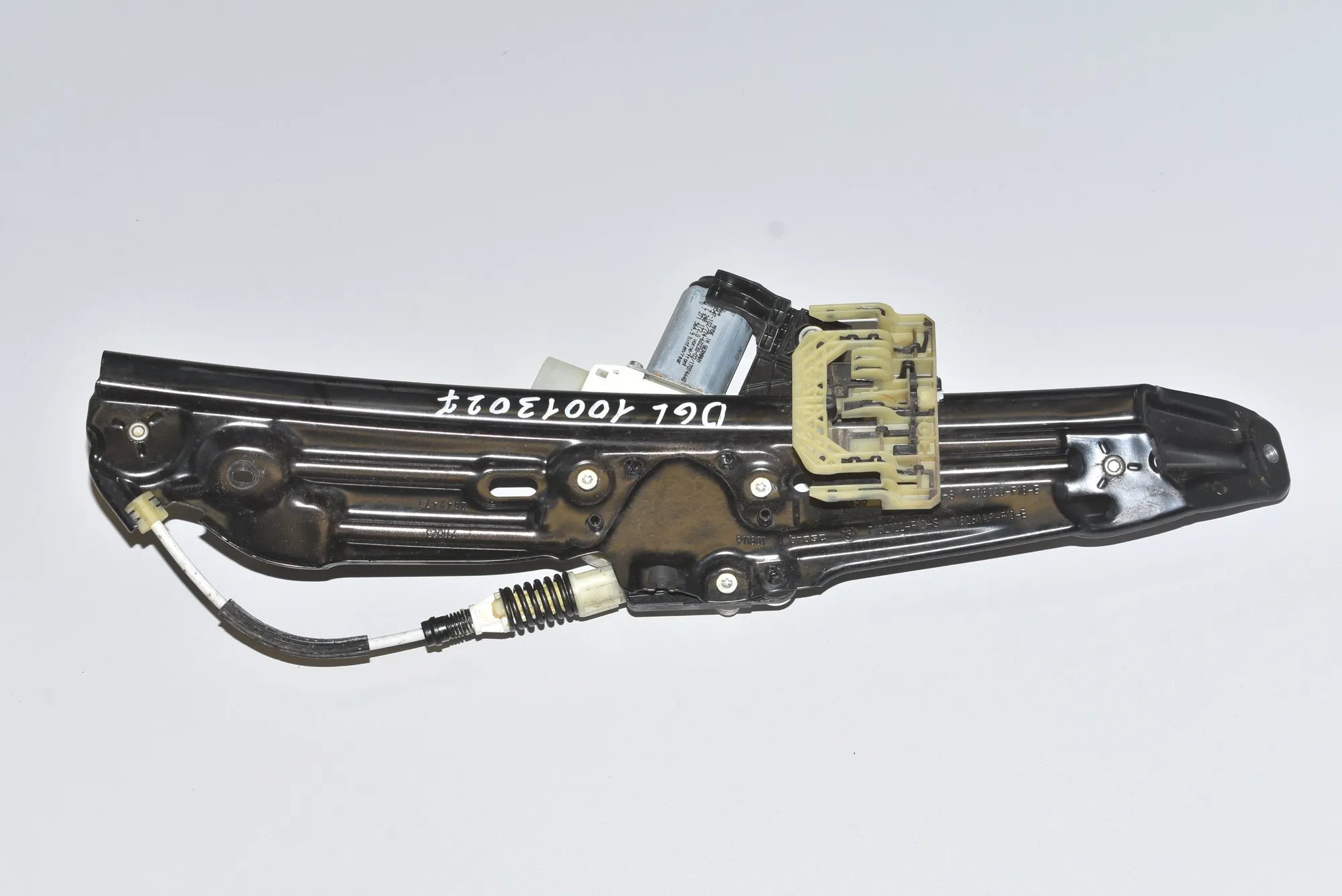 Rear Right Door Window Regulator – OEM 7208020 · BMW 5 Touring (F11) 530 d 2014