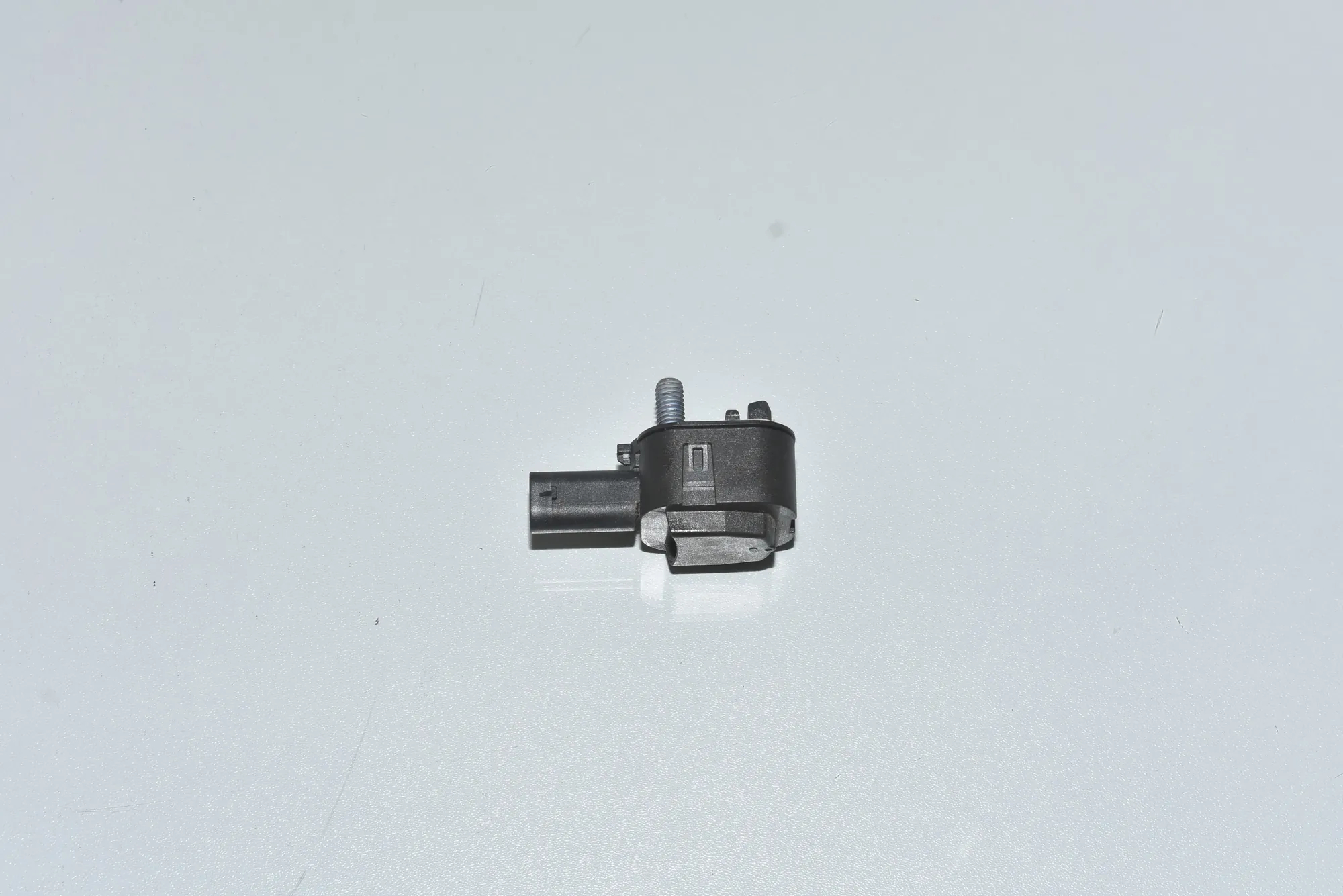 Right Side Impact Sensor – OEM 65779224178 · BMW 5 Touring (F11) 530 d 2014 – 2