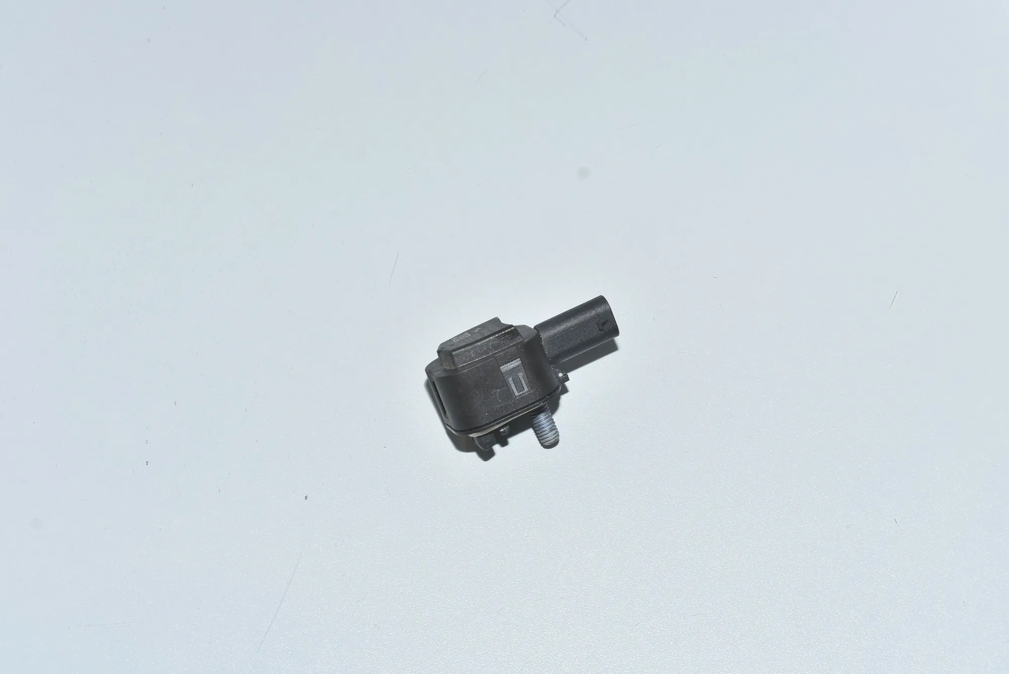 Right Side Impact Sensor – OEM 65779224178 · BMW 5 Touring (F11) 530 d 2014