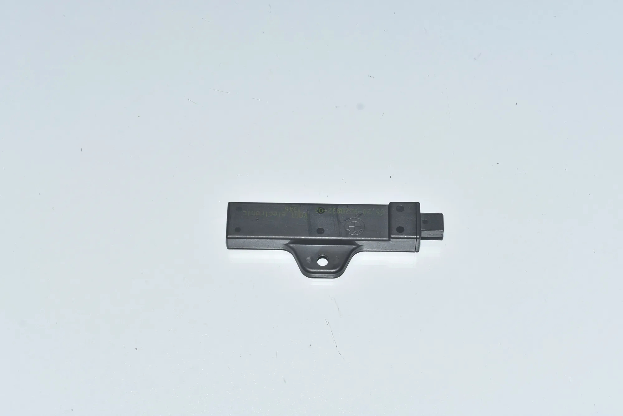 Antenna – OEM 65209220832 · BMW 5 Touring (F11) 530 d 2014