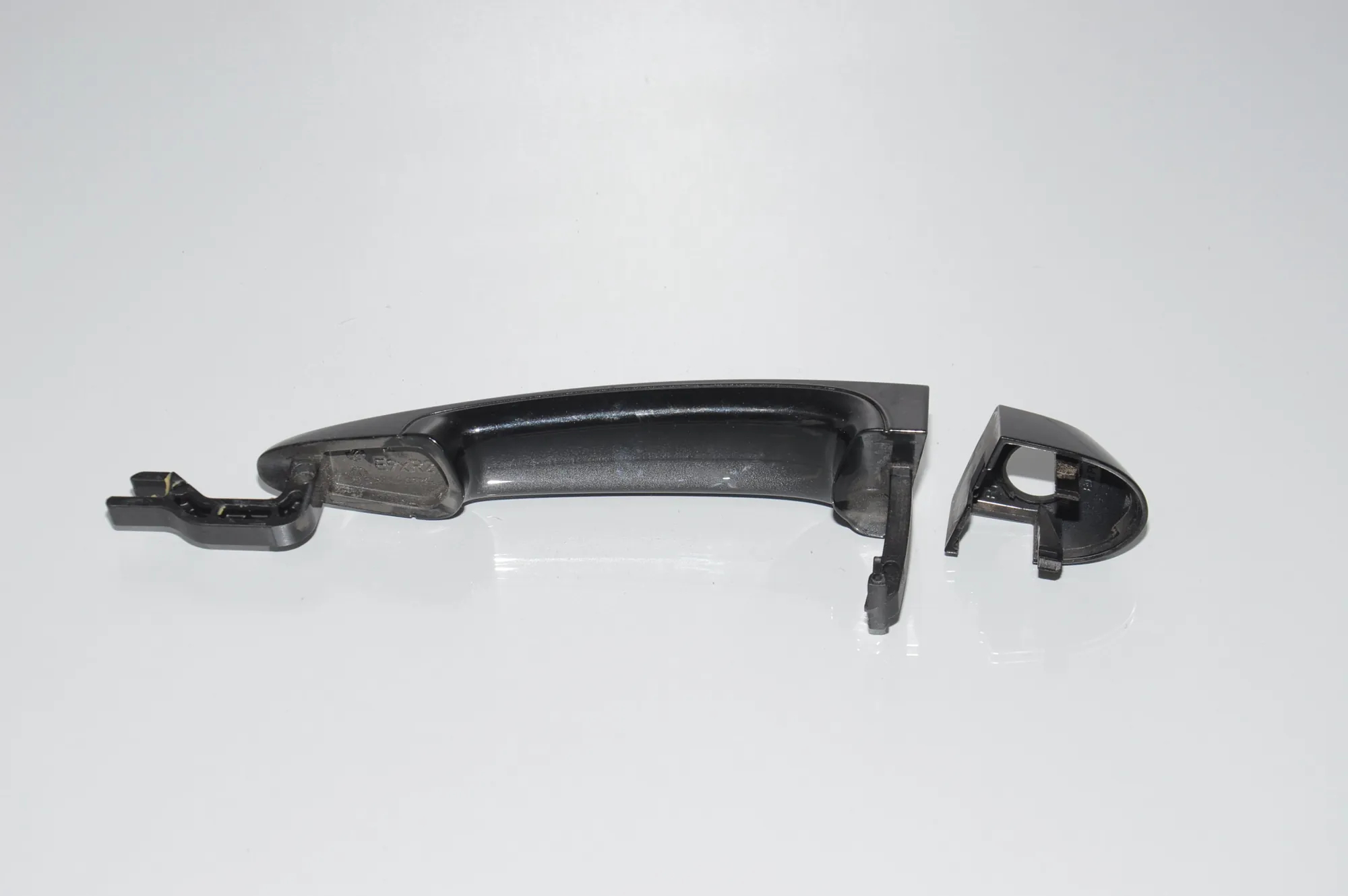 Front Right Door Exterior Handle · BMW 4 Gran Coupe (F36) BMW 4 Gran Coupe (F36) 430 i 2018 – 3