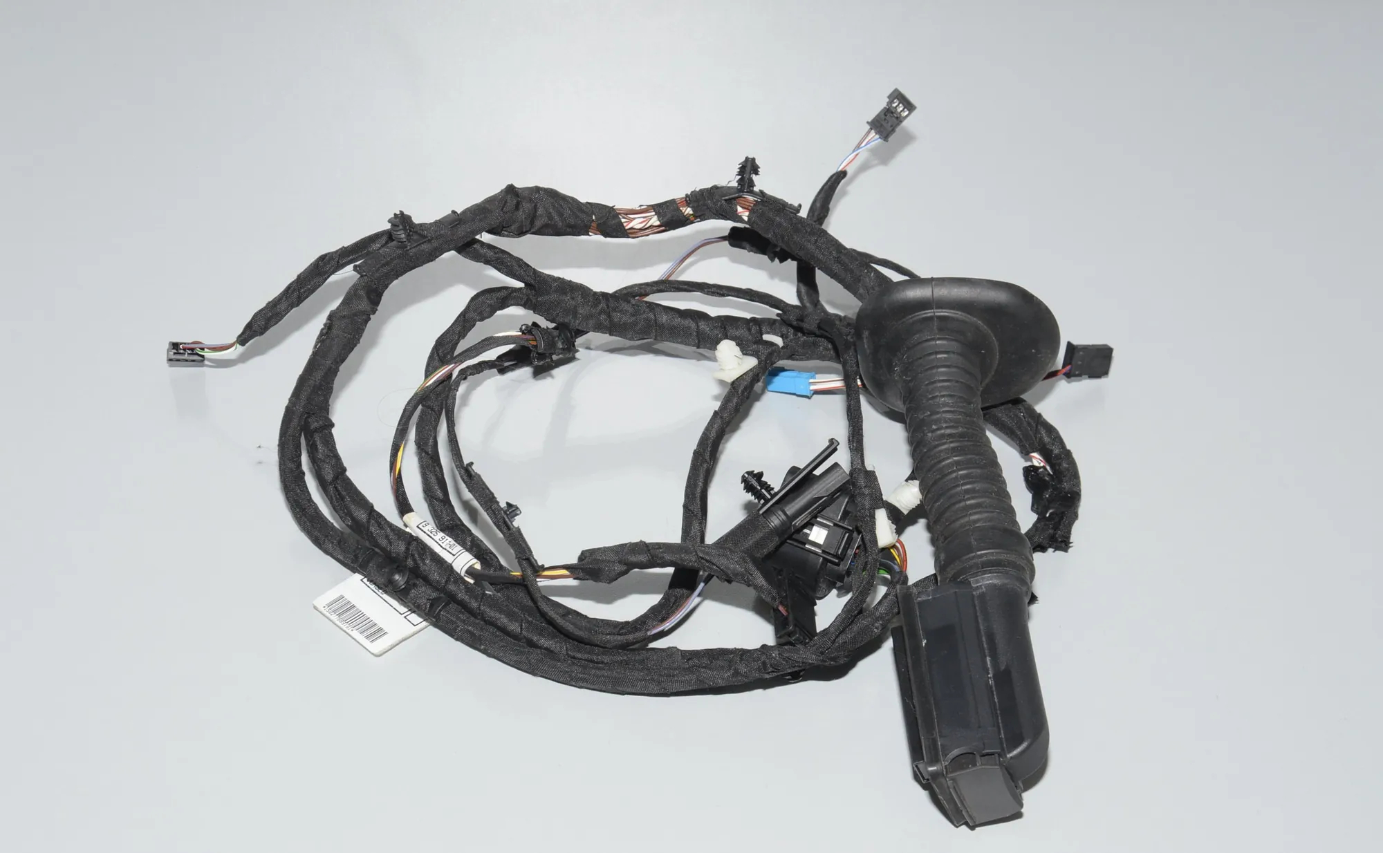 Rear Right Door Wiring – OEM 9325917 · BMW 4 Gran Coupe (F36) BMW 4 Gran Coupe (F36) 430 i 2018