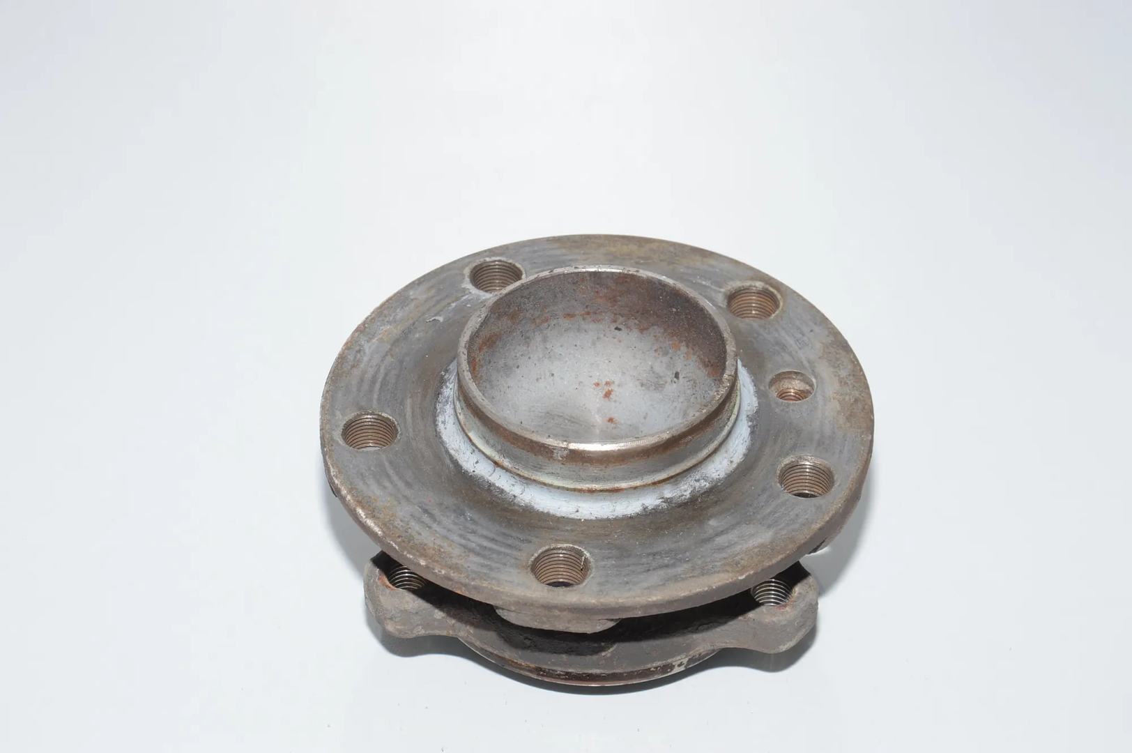 Front Right Wheel Bearing – OEM 31206872888 · BMW 5 Touring (F11) 530 d 2012