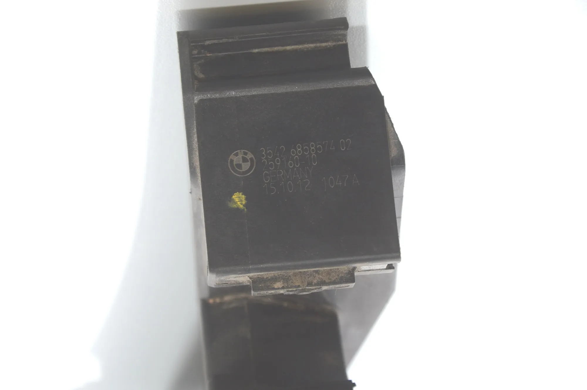 Throttle Pedal – OEM 6858574 · BMW 5 Touring (F11) 530 d 2012 – 5