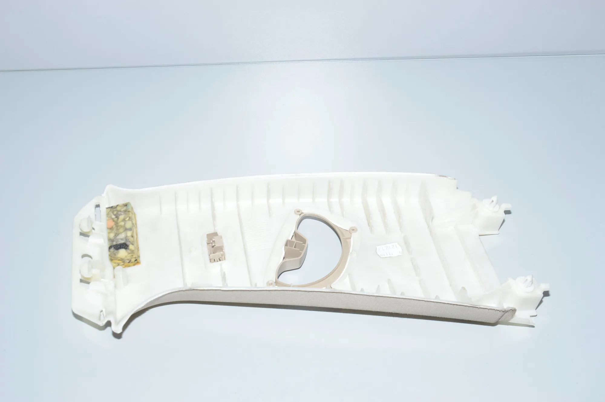 Left Side B Pillar Trim – OEM 7220997 · BMW 3 (F30, F80) BMW 3 (F30, F80) 328 i 2013 – 3