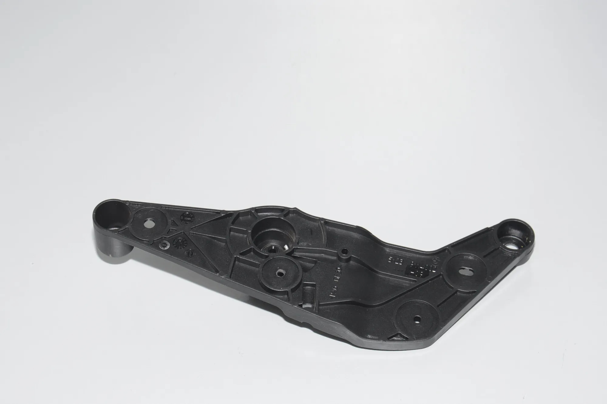 Bonnet Release Handle – OEM 9114002 · BMW 5 (F10) 525 d 2010 – 3
