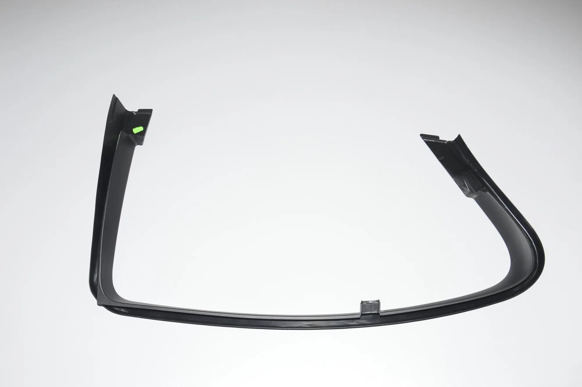 Other Trim Parts – OEM 7182036 · BMW 5 (F10) 525 d 2010 – 2