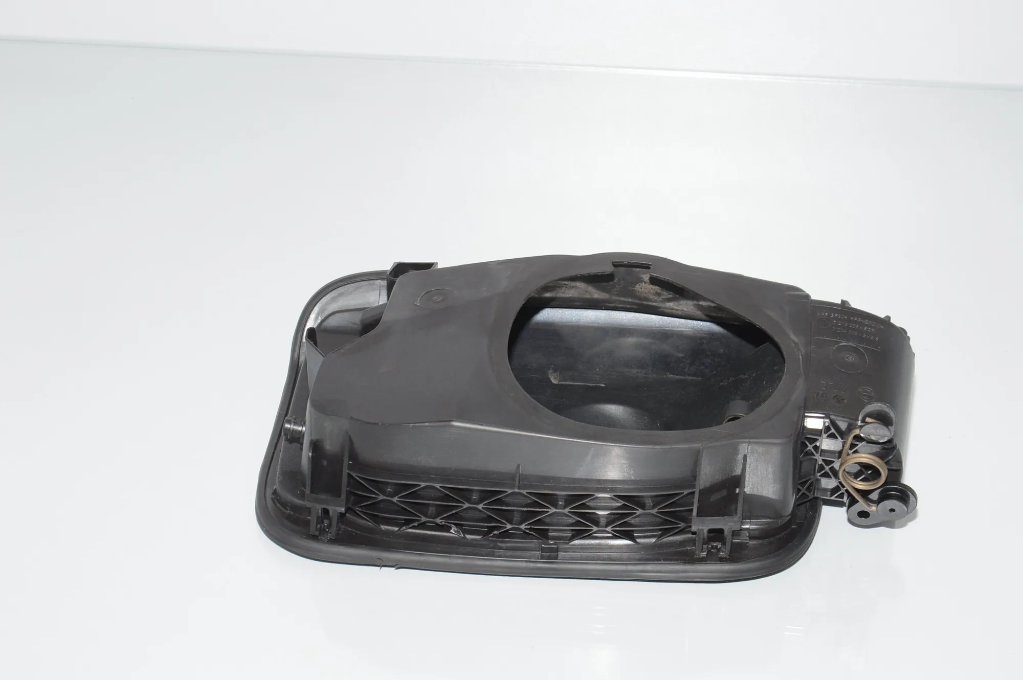 Fuel Tank Flap Cap – OEM 7218336 · BMW 5 (F10) 525 d 2010 – 3