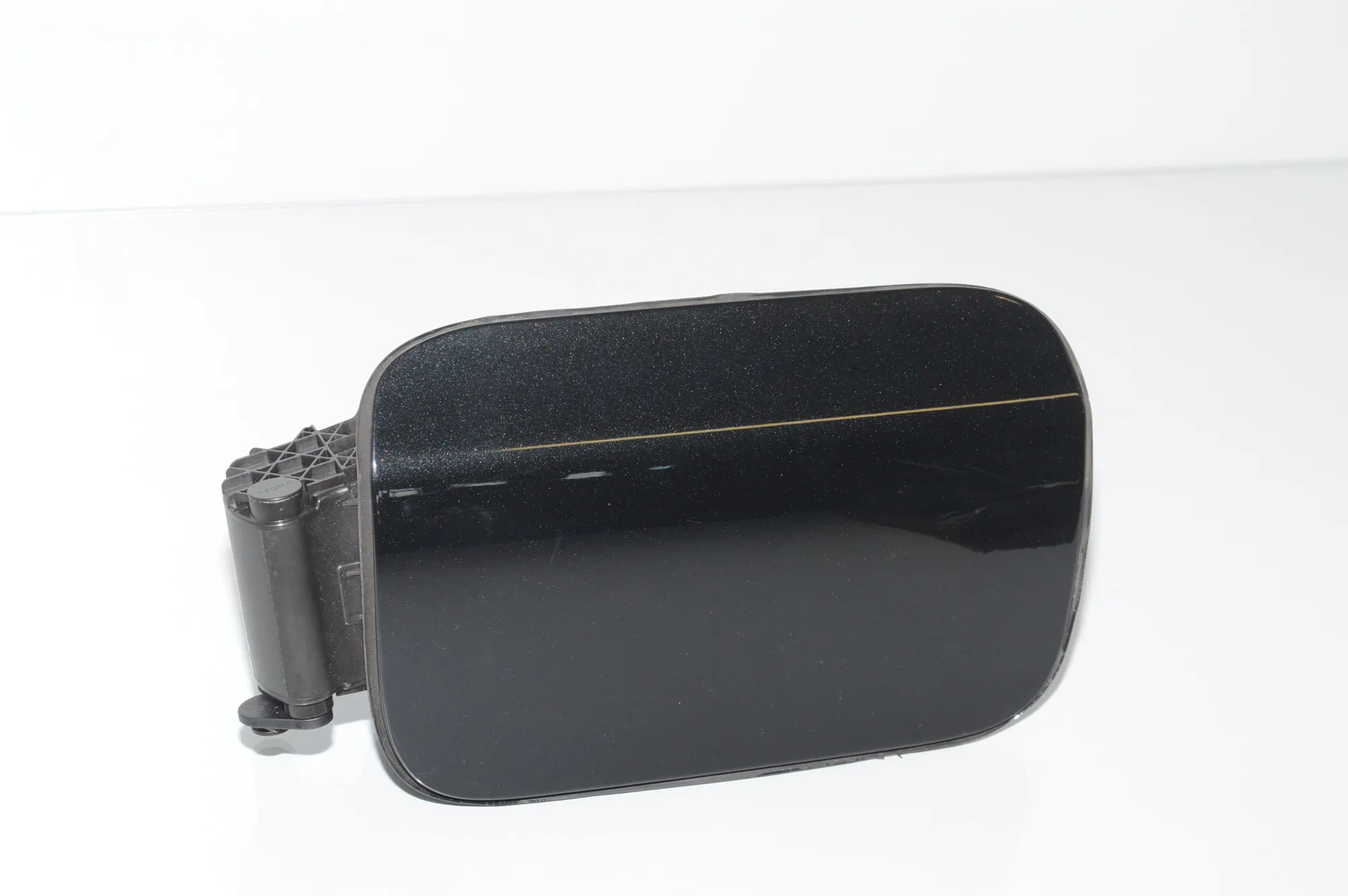 Fuel Tank Flap Cap – OEM 7218336 · BMW 5 (F10) 525 d 2010