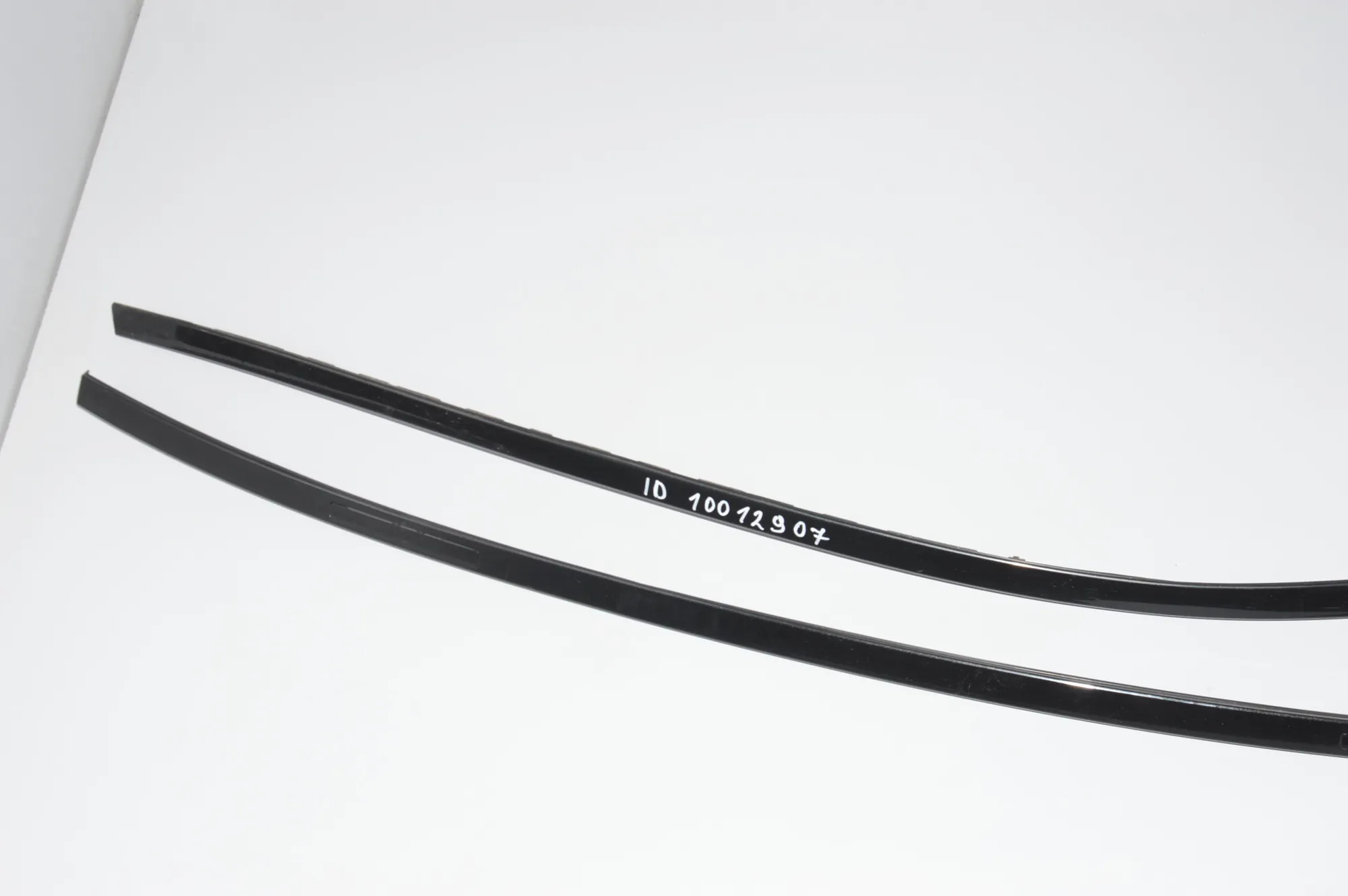 Left Side Roof Strip Trim – OEM 7203128 · BMW 5 (F10) 525 d 2010 – 2