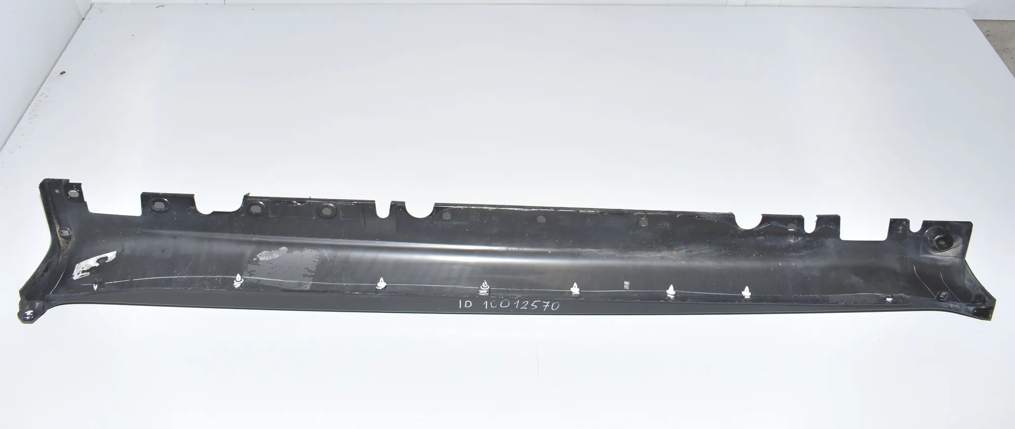Right Side Sideskirt – OEM 51778038290 · BMW X5 (E70) M 50 d 2012 – 4