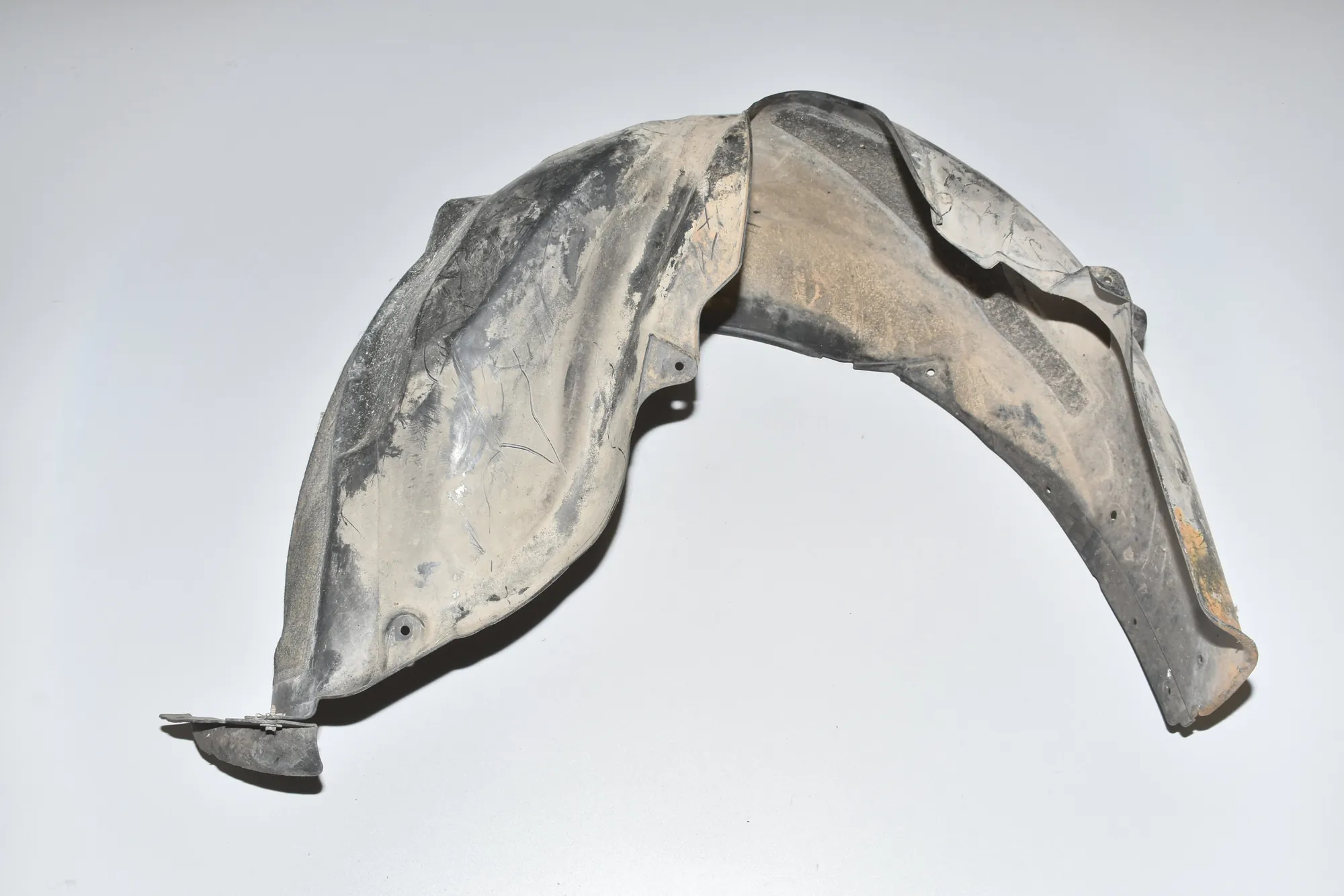 Rear Right Arch Liner – OEM 51717033752 · BMW 5 (E60) BMW 5 (E60) 530 d 2006 – 2