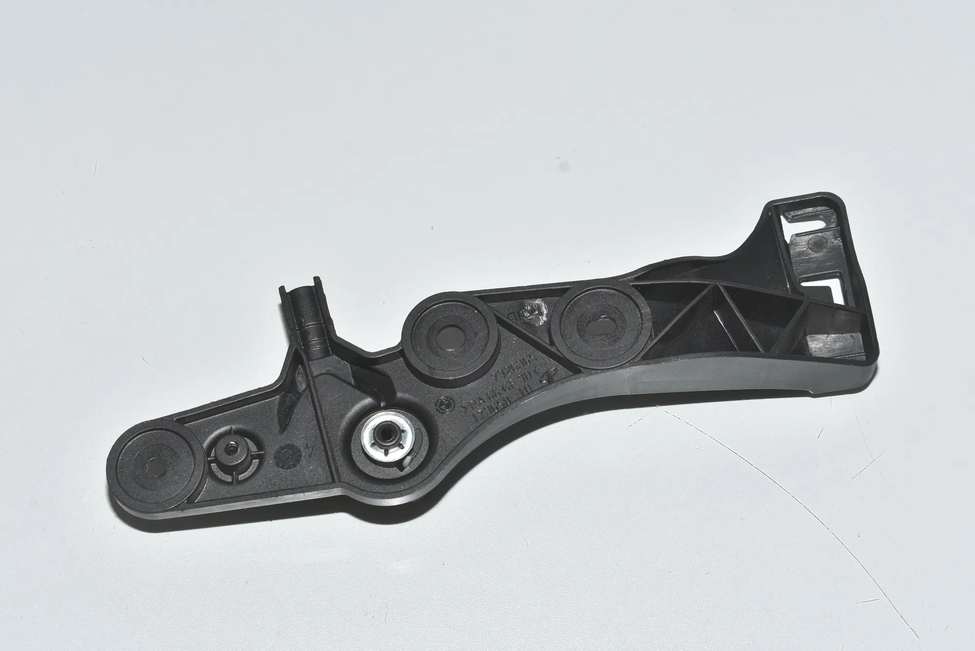 Bonnet Release Handle – OEM 51437326365 · BMW 3 Touring (F31) 335 d xDrive 2016 – 3