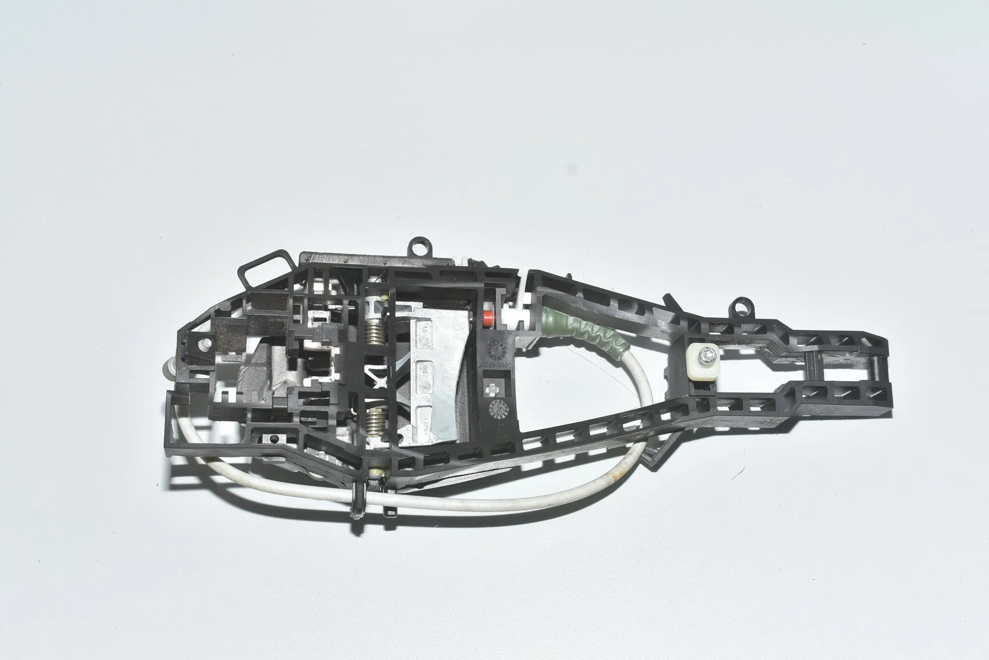 Rear Left Door Interior Handle Frame – OEM 51227332267 · BMW 3 Touring (F31) 335 d xDrive 2016 – 3