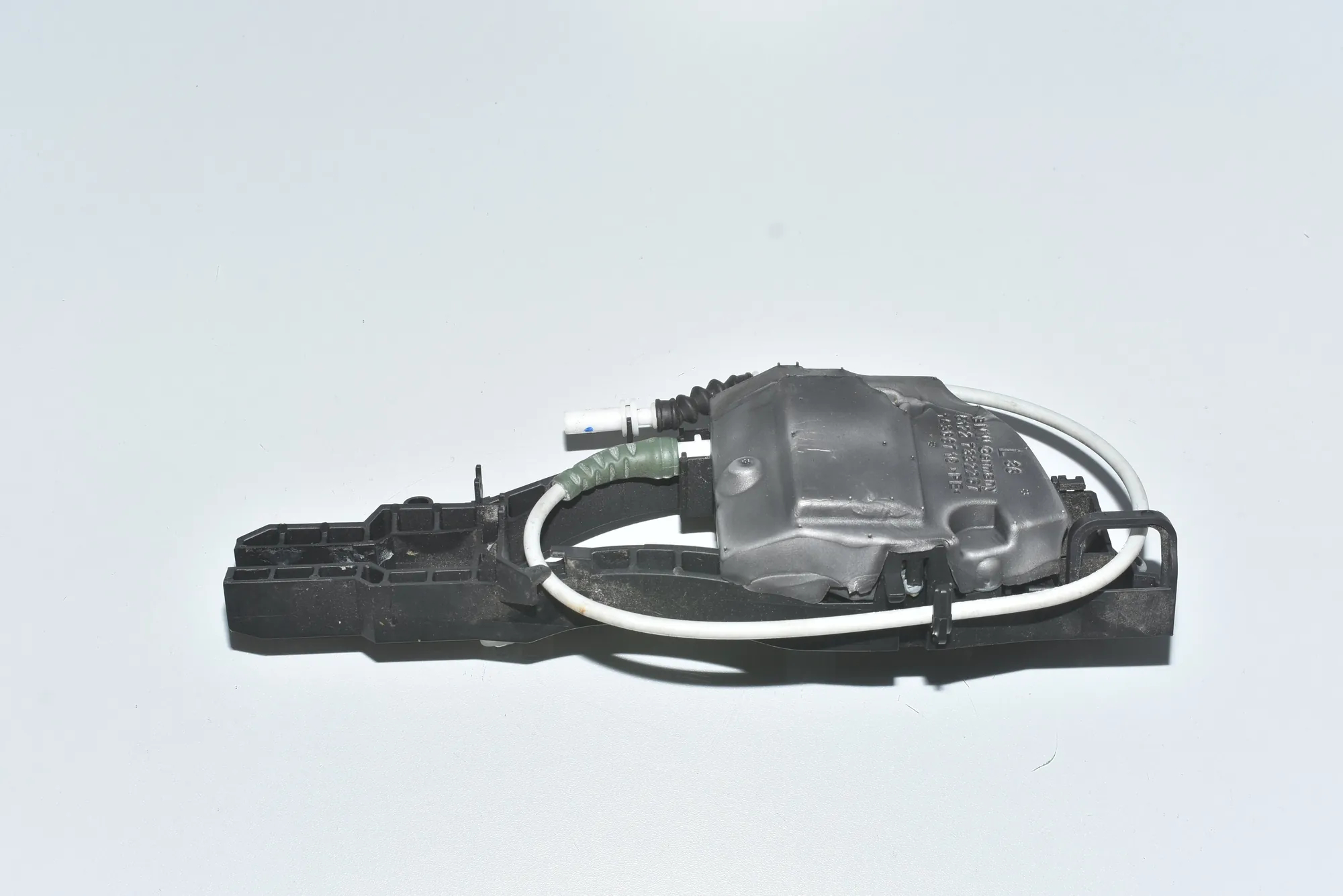 Rear Left Door Interior Handle Frame – OEM 51227332267 · BMW 3 Touring (F31) 335 d xDrive 2016