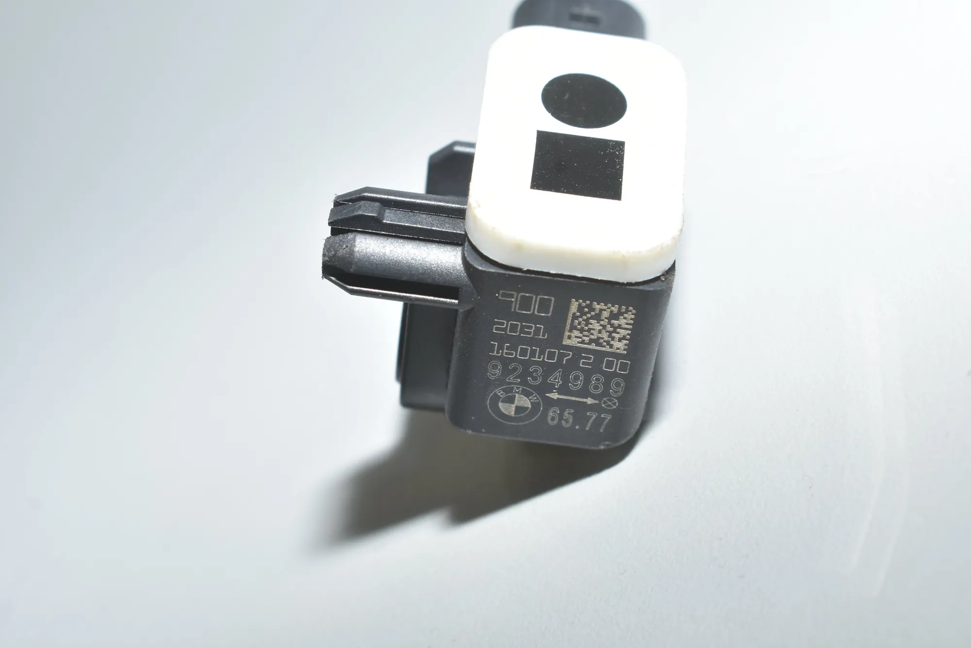 Front Right Impact Sensor – OEM 65779234989 · BMW 3 Touring (F31) 335 d xDrive 2016 – 4