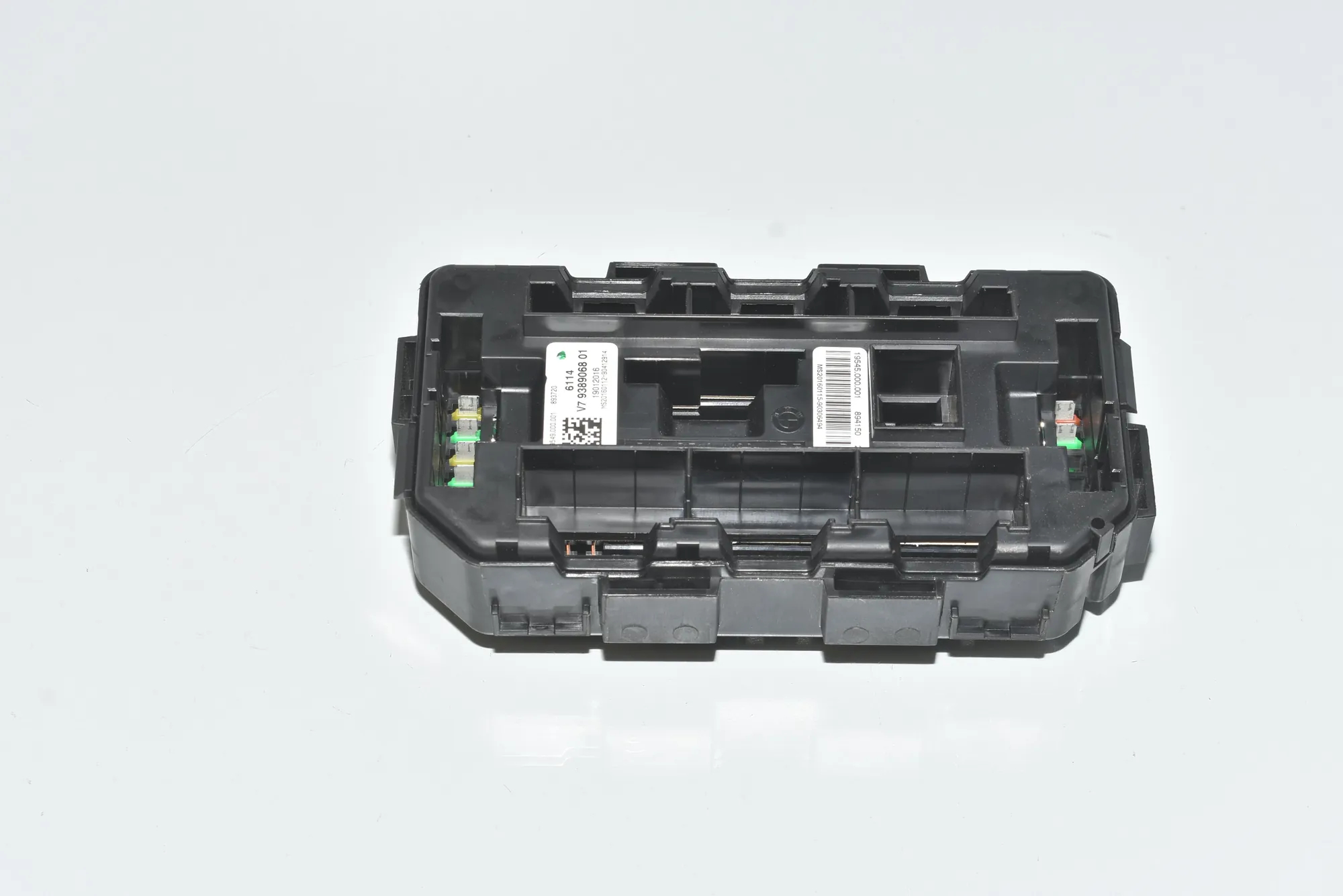 Fuse Box – OEM 61149389068 · BMW 3 Touring (F31) 335 d xDrive 2016 – 3