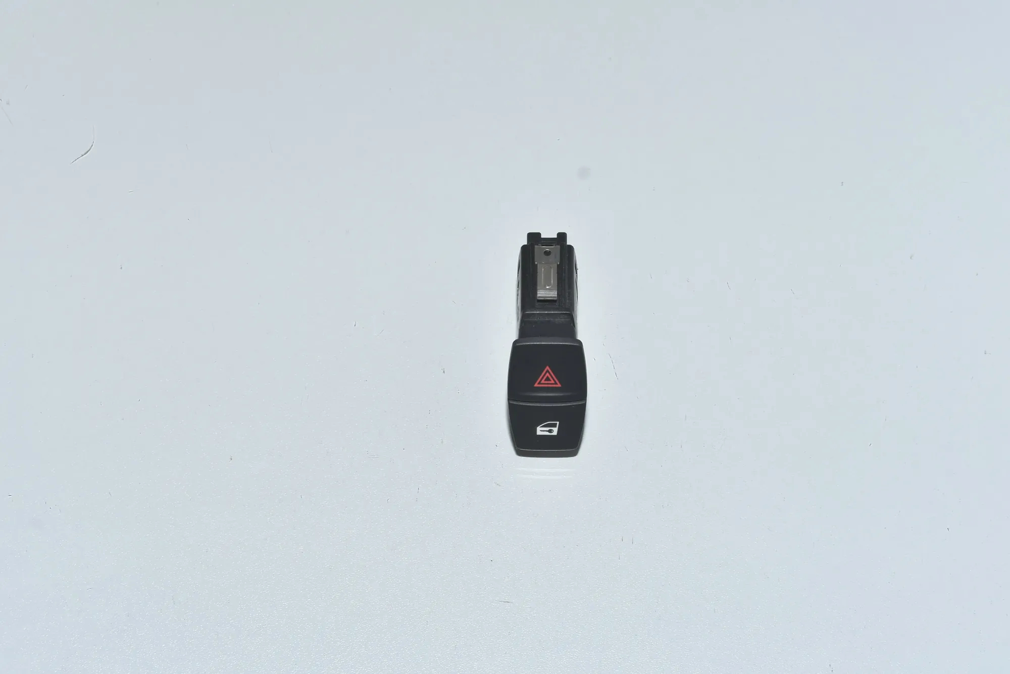 Hazard Button – OEM 61319231786 · BMW 3 Touring (F31) 335 d xDrive 2016