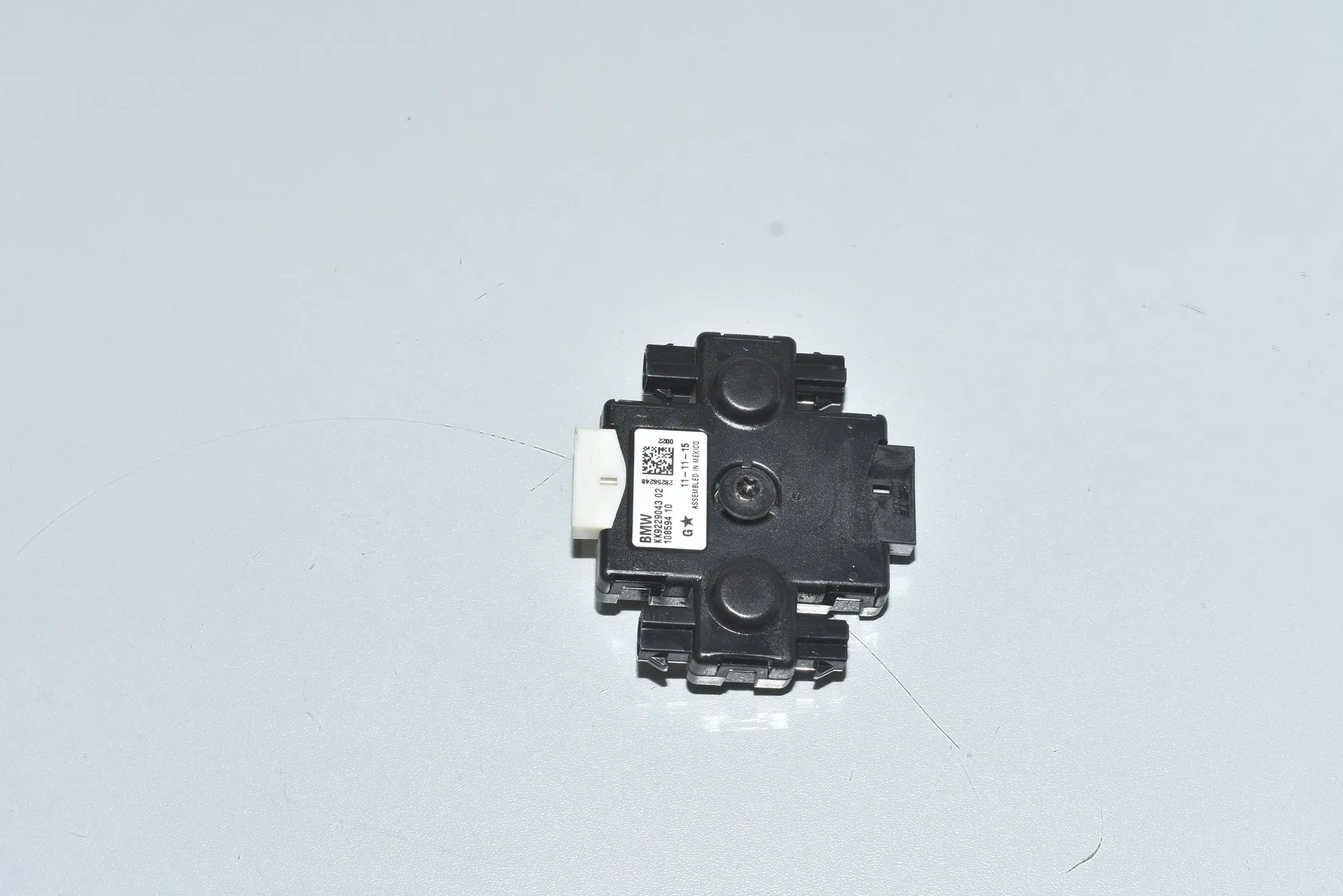 Antenna – OEM 65209229043 · BMW 3 Touring (F31) 335 d xDrive 2016 – 2