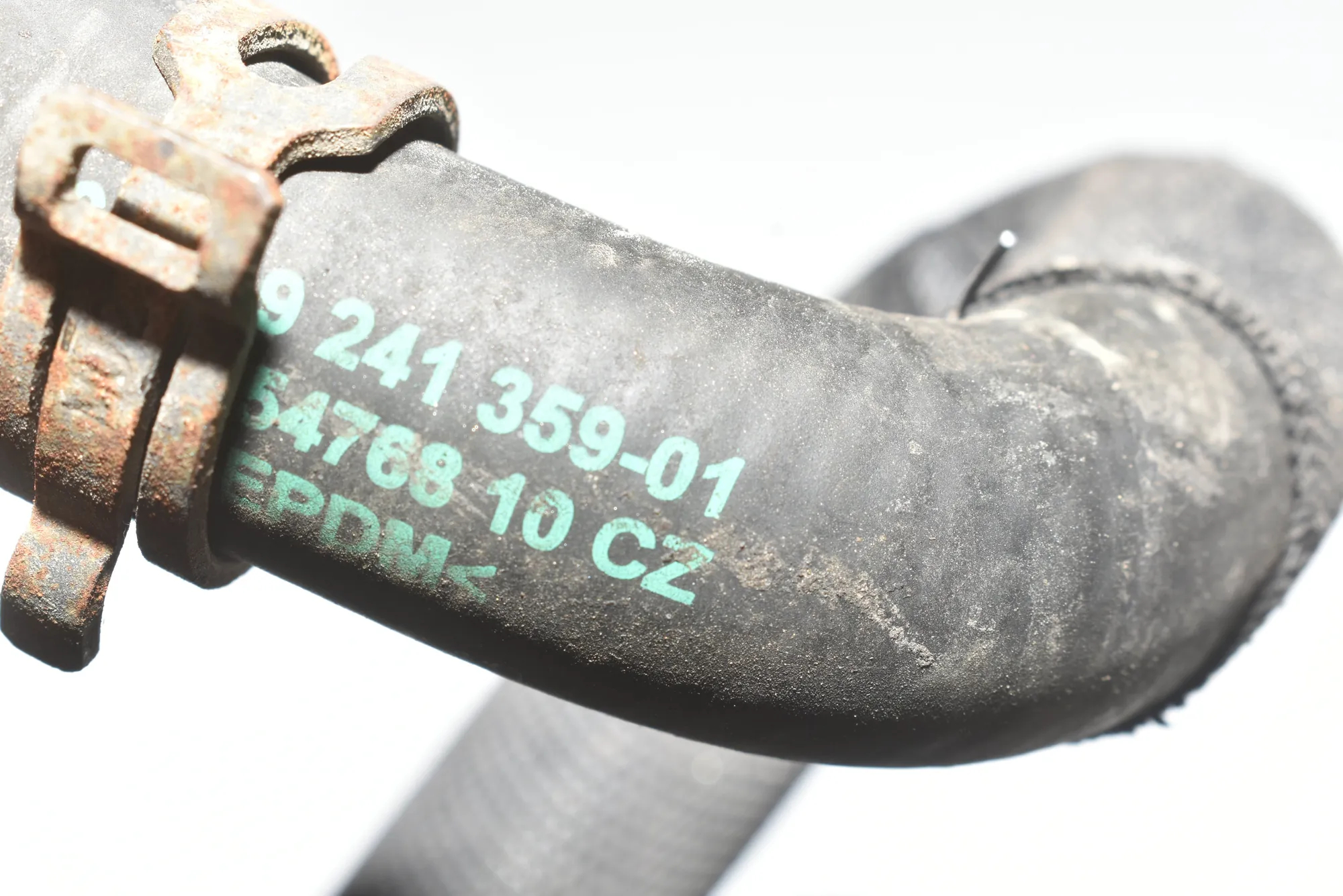 Coolant Hose Pipe – OEM 9248662 · BMW 5 Touring (F11) 530 d 2012 – 8