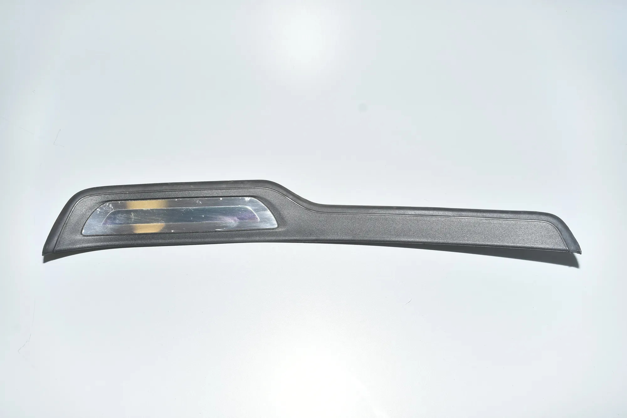 Rear Right Interior Step Trim – OEM 51477269784 · BMW 3 Touring (E91) 330 d xDrive 2010 – 2