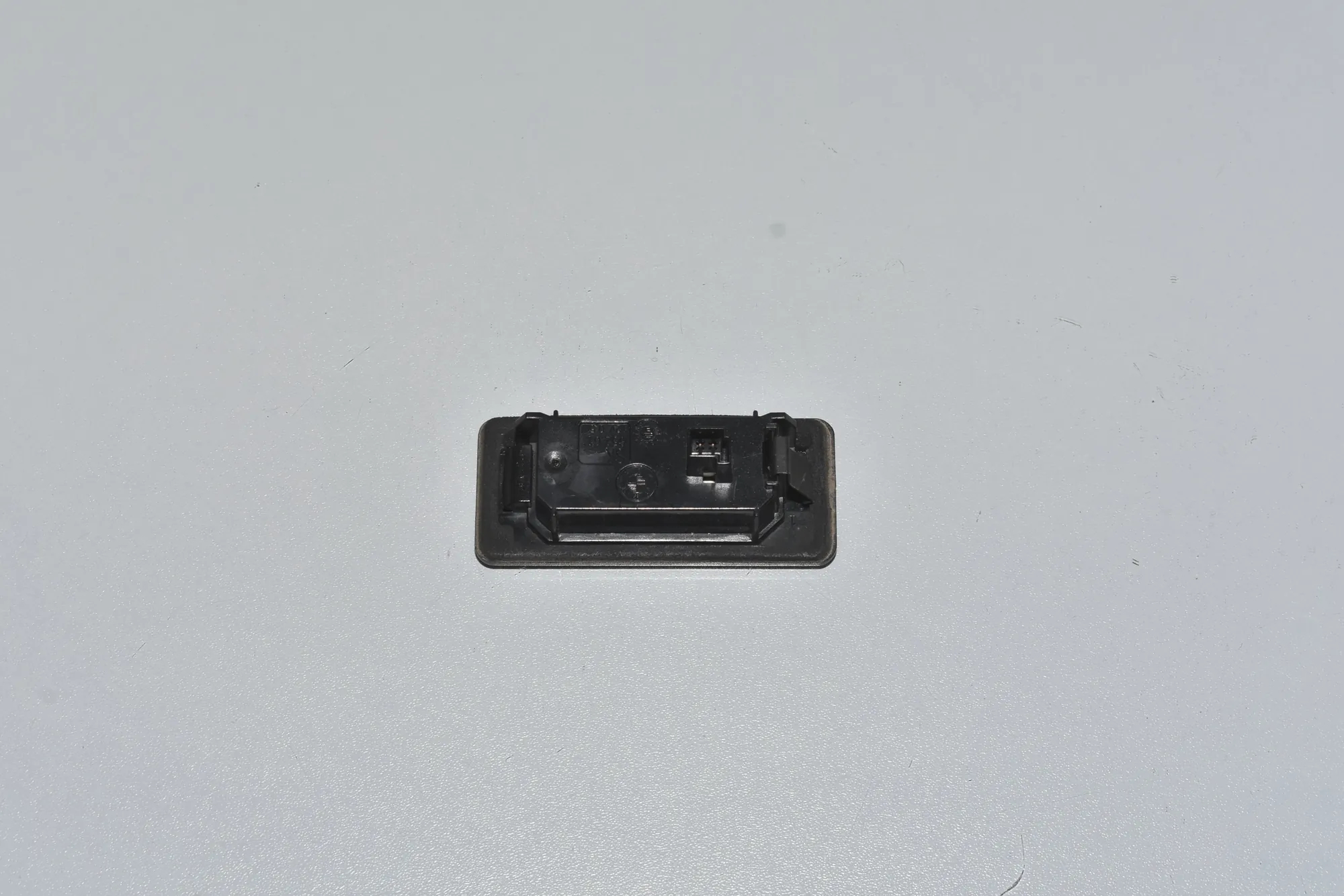 License Plate Lights – OEM 63267193293 · BMW 3 Touring (E91) 330 d xDrive 2010 – 3
