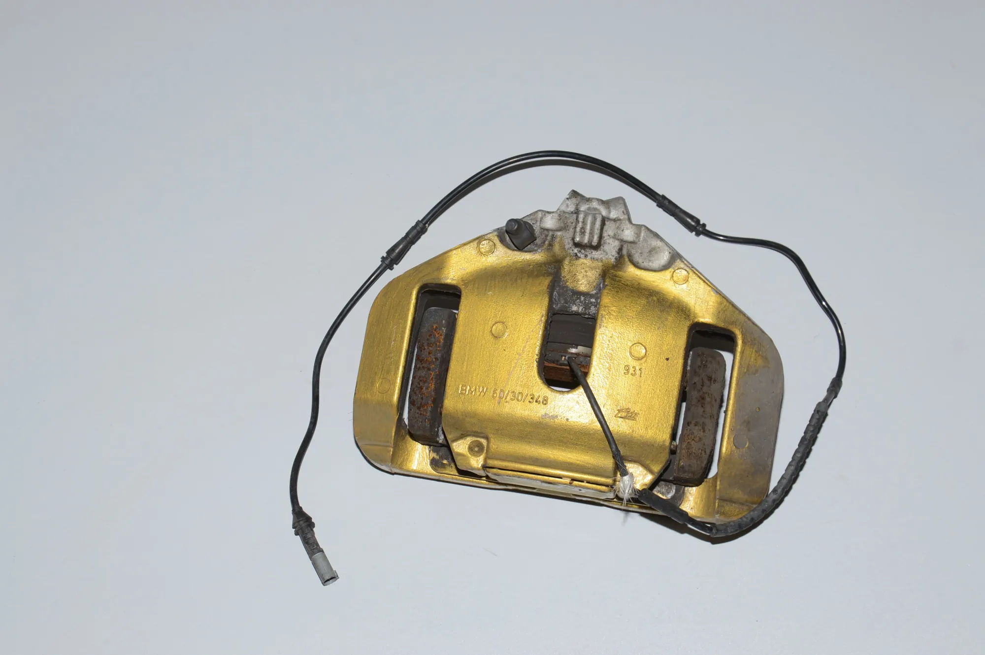 Front Left Brake Caliper – OEM 34116792689 · BMW 5 Touring (F11) 530 d 2013 – 2