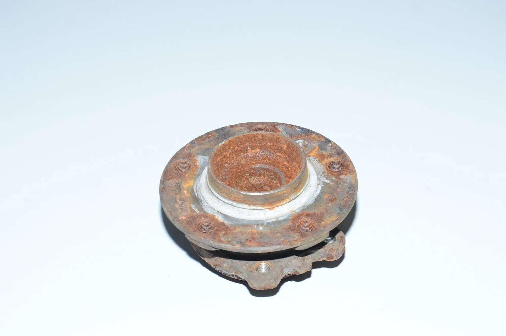 Front Right Wheel Bearing – OEM 31206870725 · BMW X3 (F25) xDrive 20 d 2012