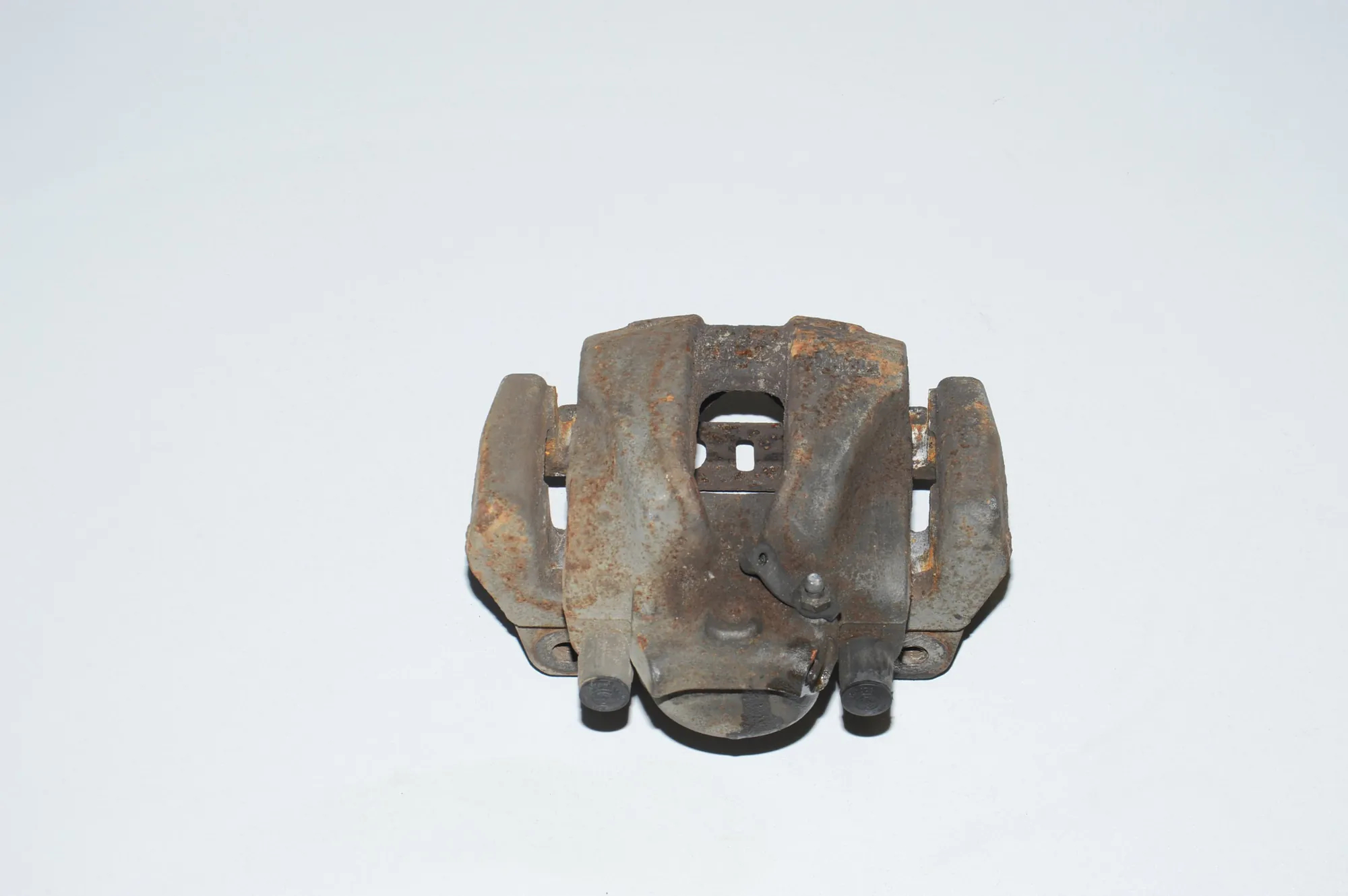 Front Left Brake Caliper – OEM 34106790921 · BMW X3 (F25) xDrive 20 d 2012 – 2
