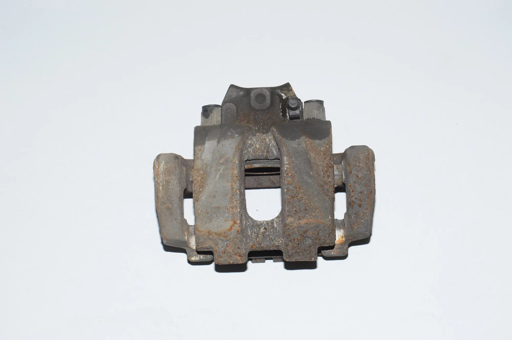 Front Right Brake Caliper – OEM 34106790922 · BMW X3 (F25) xDrive 20 d 2012