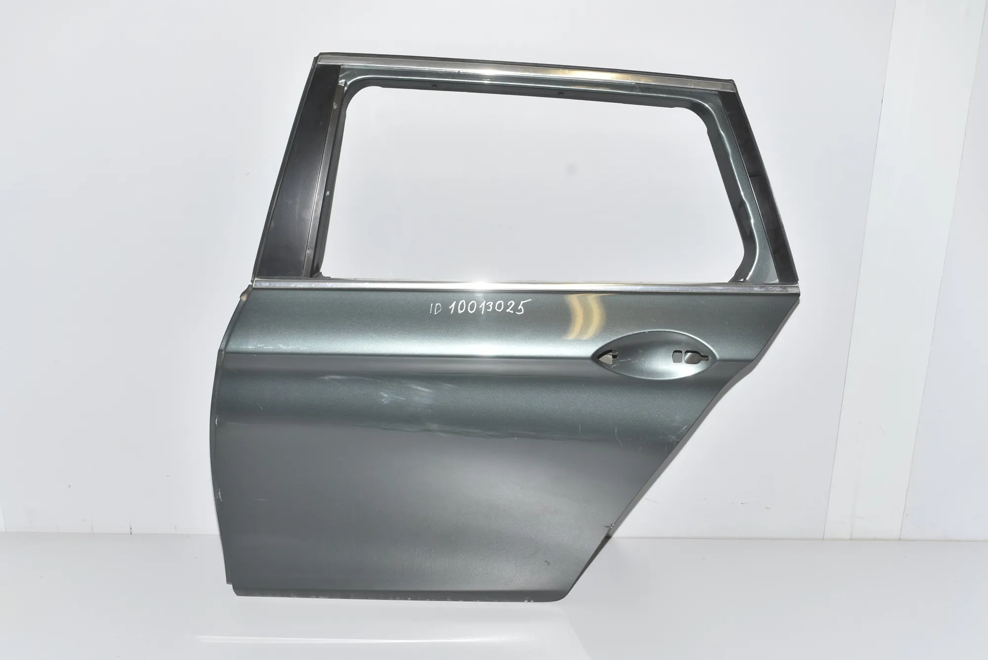 Rear Left Door · BMW 5 Touring (F11) 530 d 2012