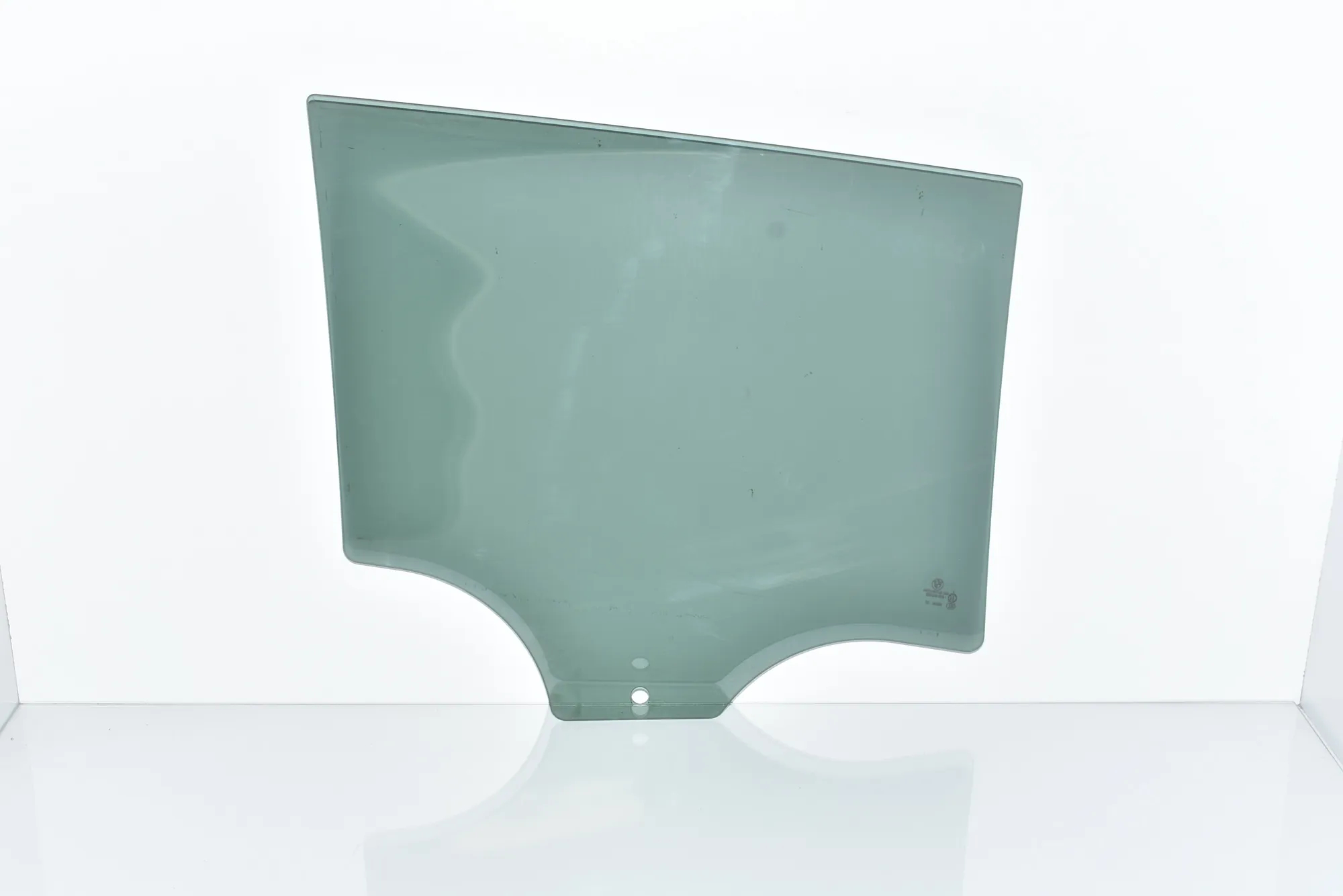 Rear Left Door Window – OEM 51357182125 · BMW 5 Touring (F11) 530 d 2012 – 2