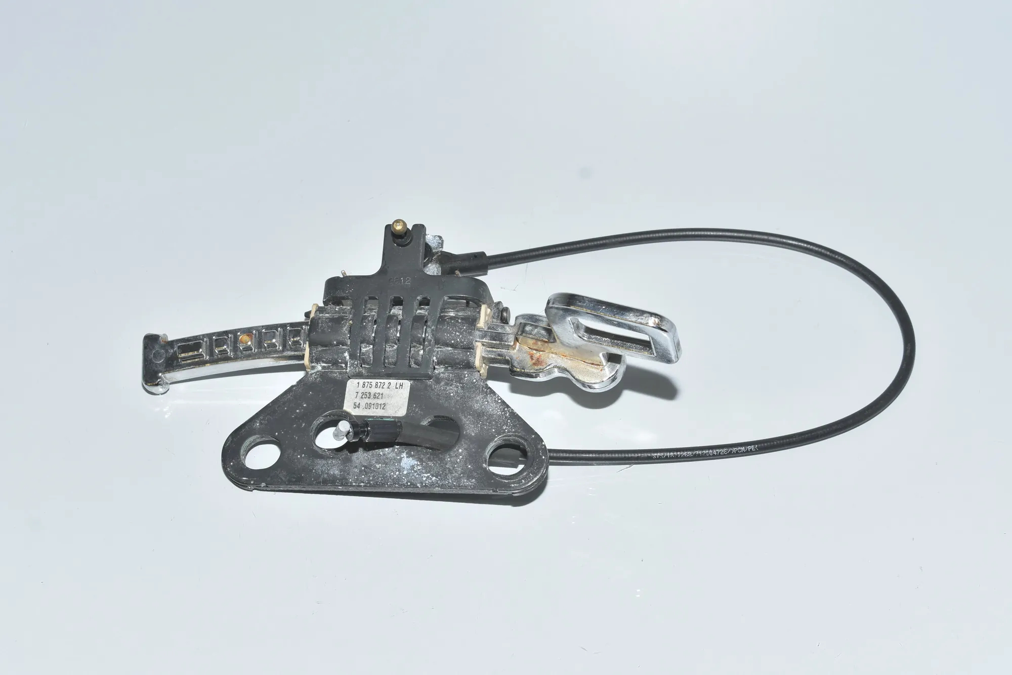 Other Control Units – OEM 52207253621 · BMW 5 Touring (F11) 530 d 2012