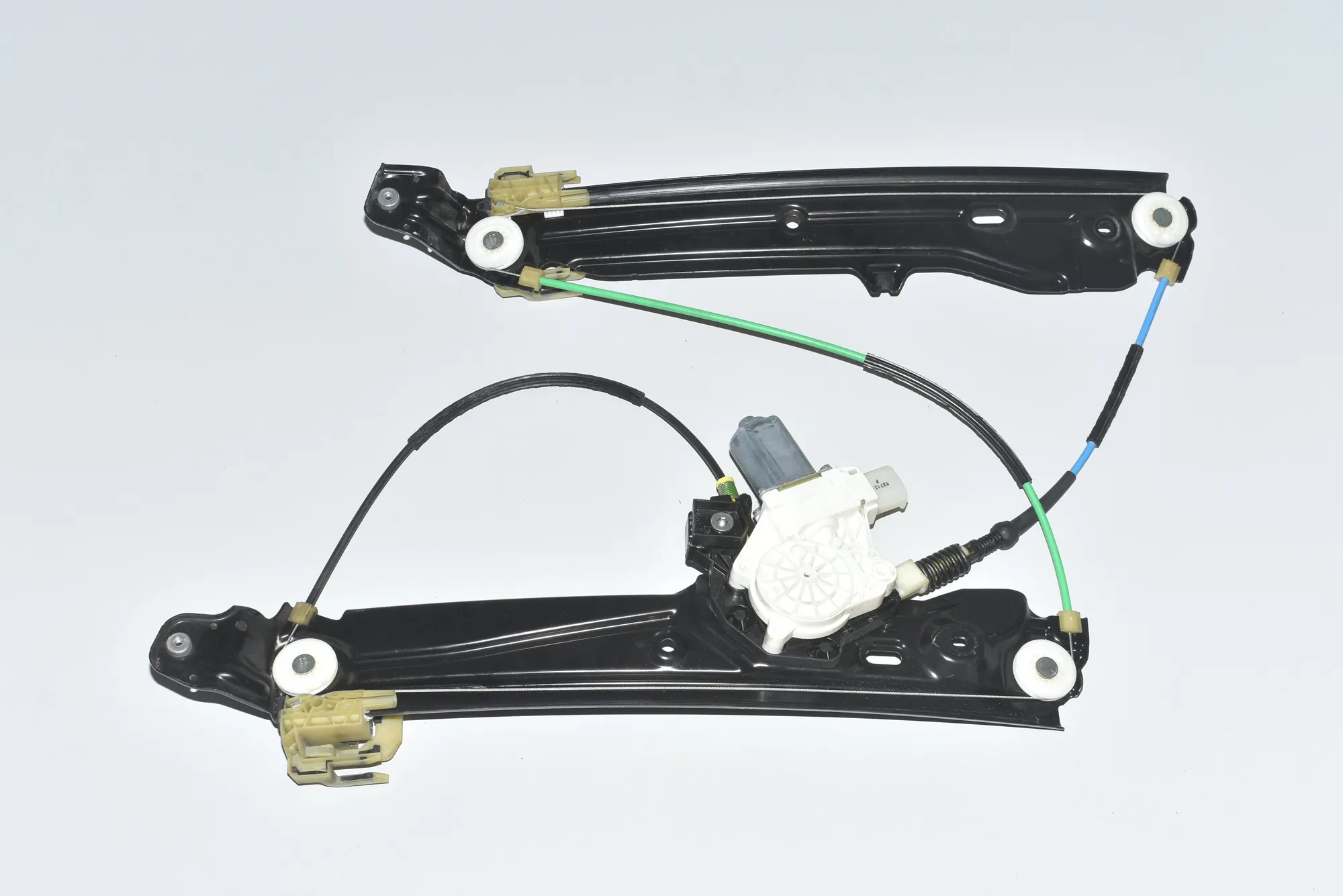 Front Right Door Window Regulator – OEM 7182112 · BMW 5 Touring (F11) 530 d 2012 – 3