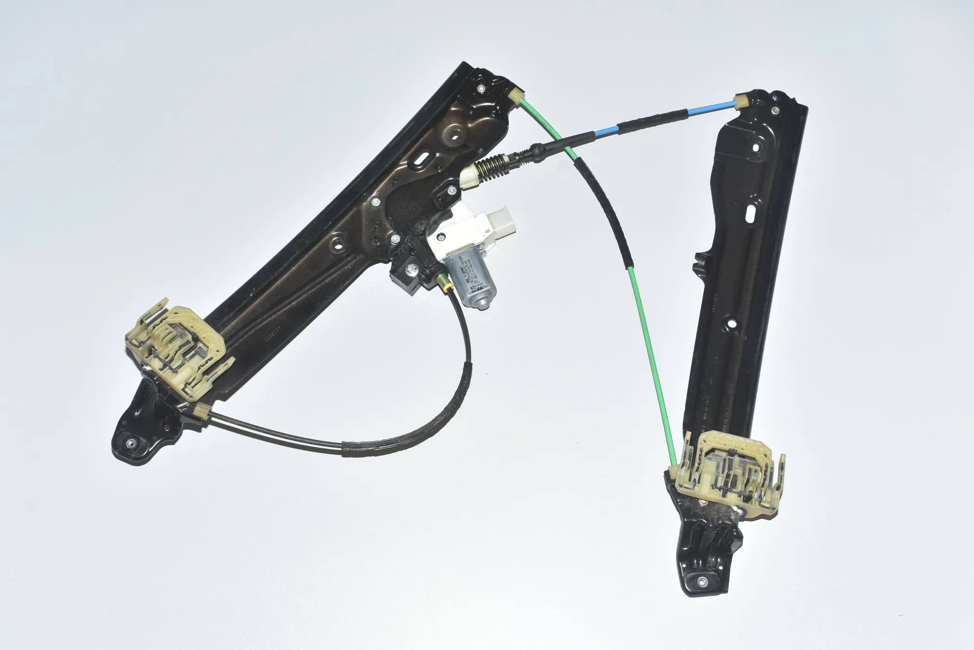 Front Right Door Window Regulator – OEM 7182112 · BMW 5 Touring (F11) 530 d 2012 – 2