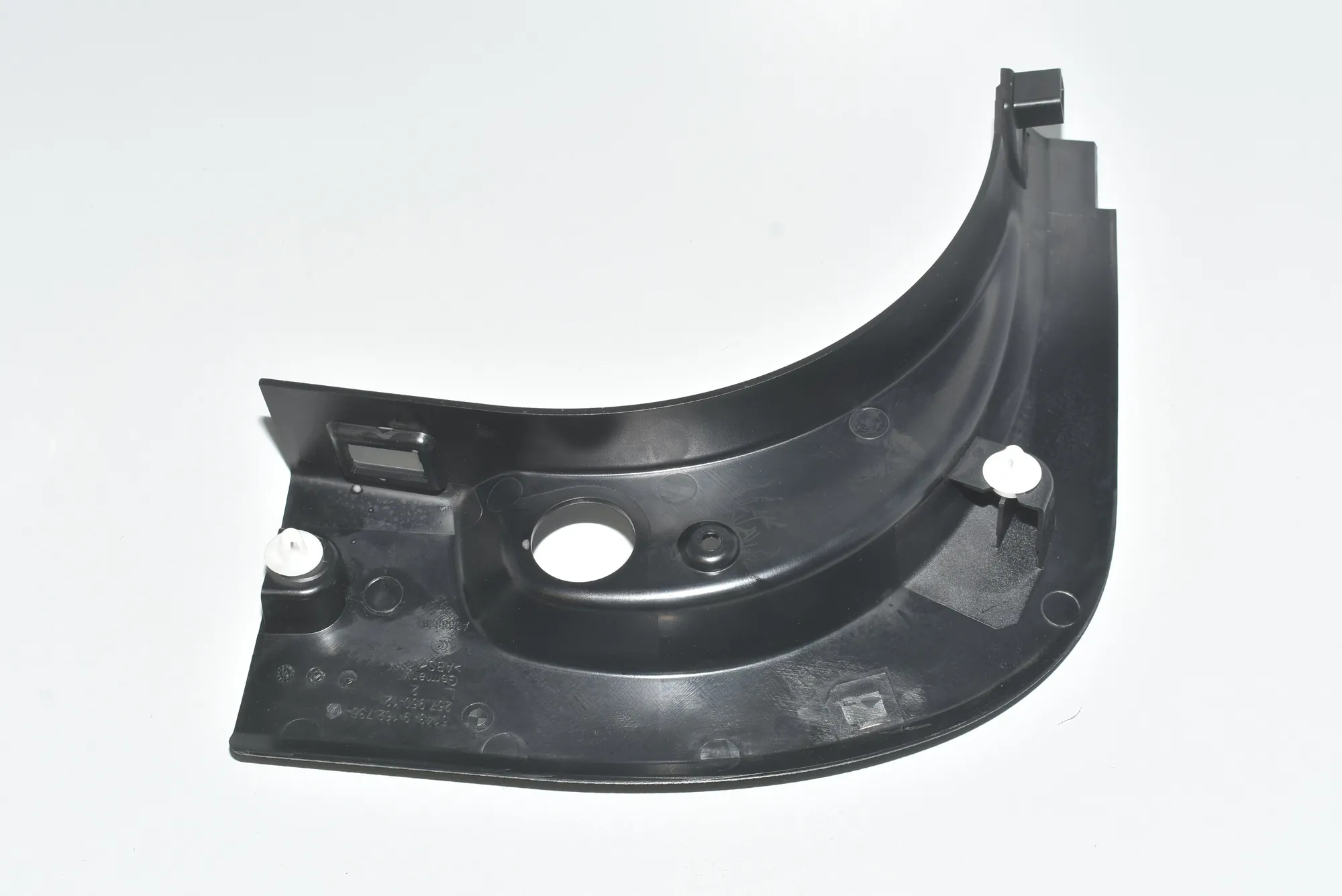 Front Left Interior Step Trim – OEM 51439162735 · BMW 5 Touring (F11) 530 d 2012 – 3