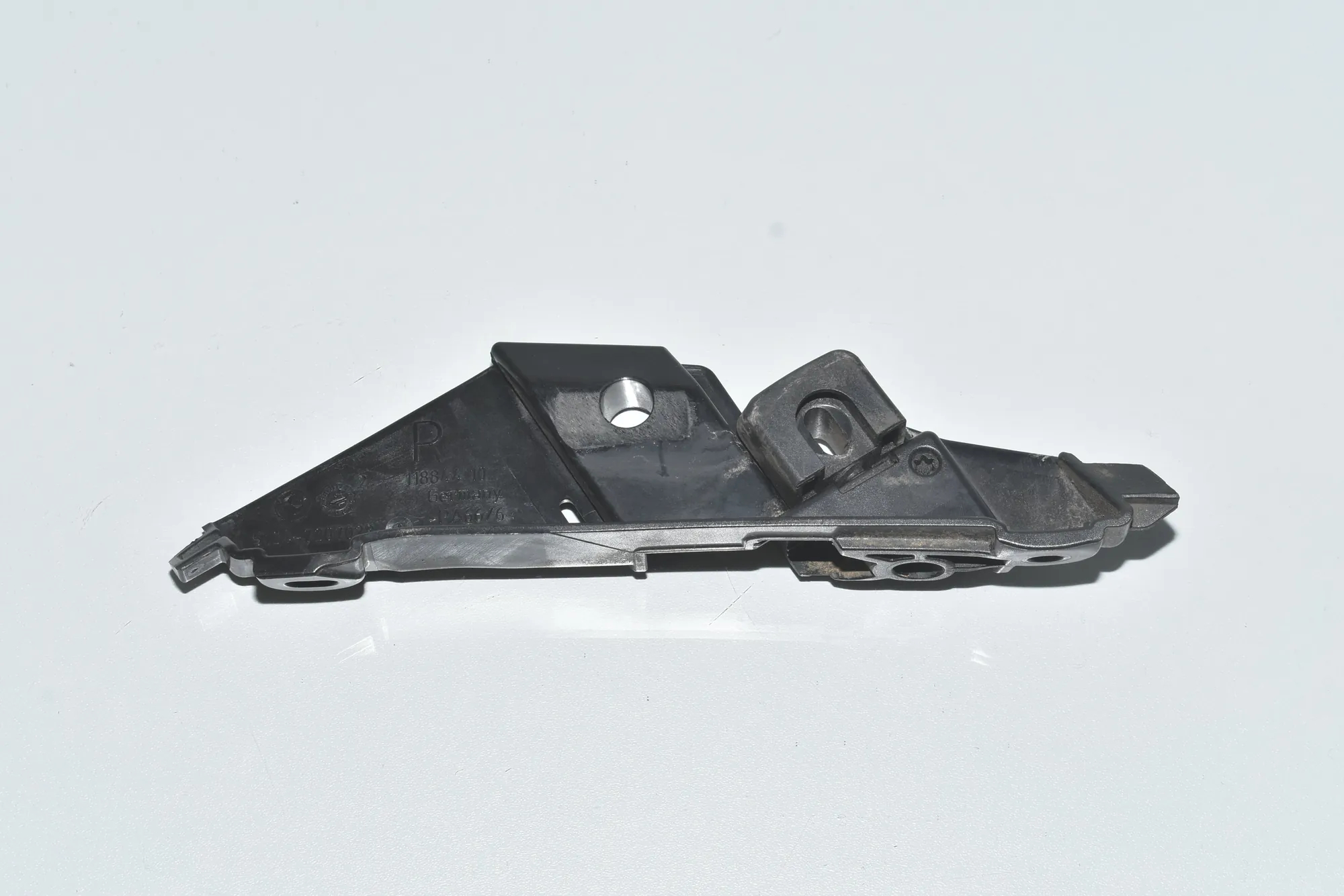 Other Body Parts – OEM 51247207028 · BMW 5 Touring (F11) 530 d 2012 – 3