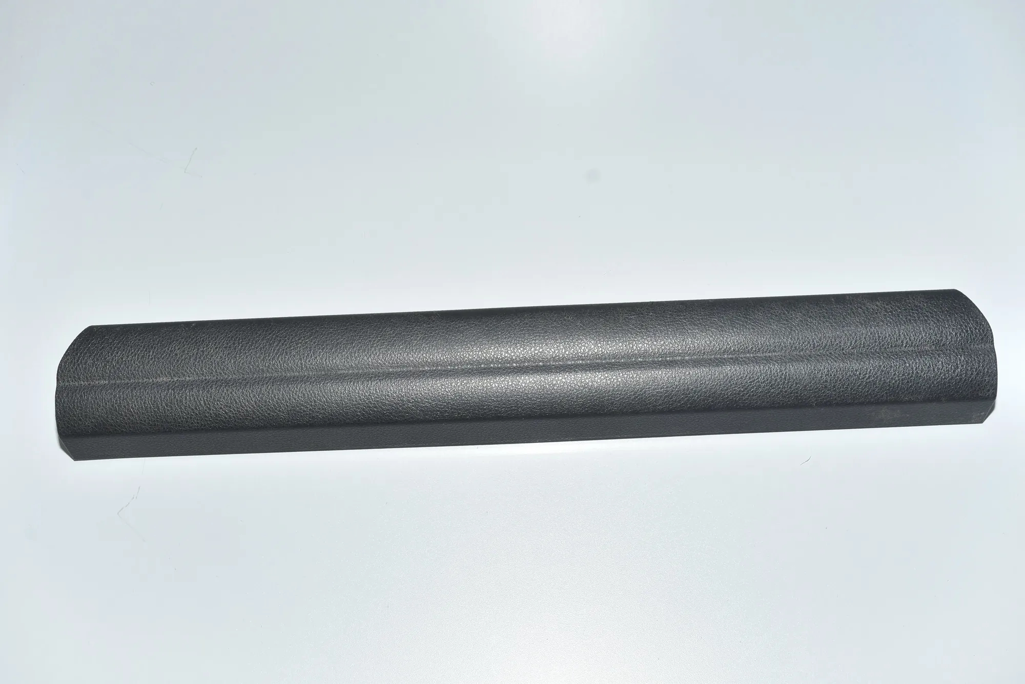 Front Right Interior Step Trim – OEM 51439162721 · BMW 5 Touring (F11) 530 d 2012