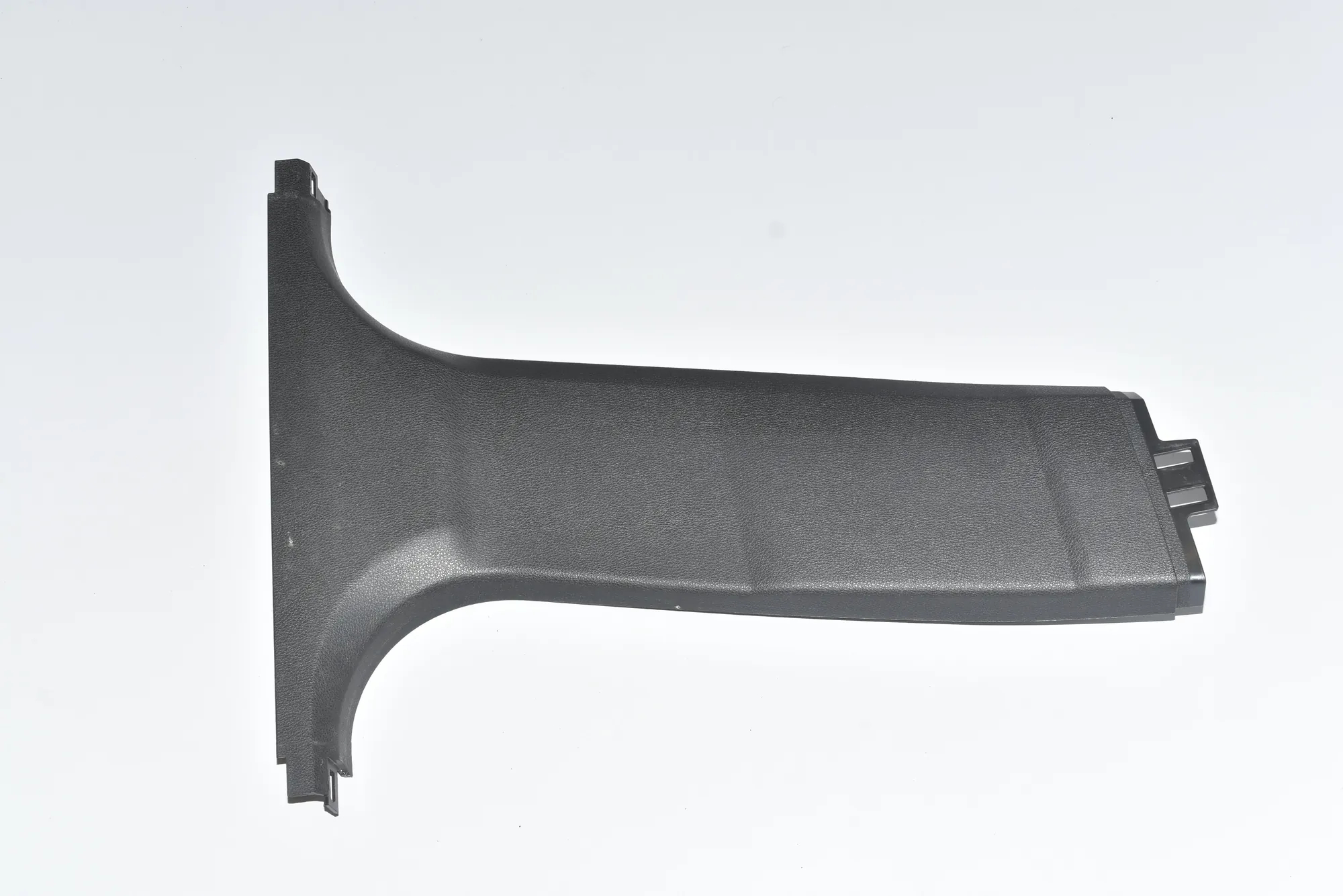 Right Side B Pillar Trim – OEM 9116352 · BMW 5 Touring (F11) 530 d 2012 – 2