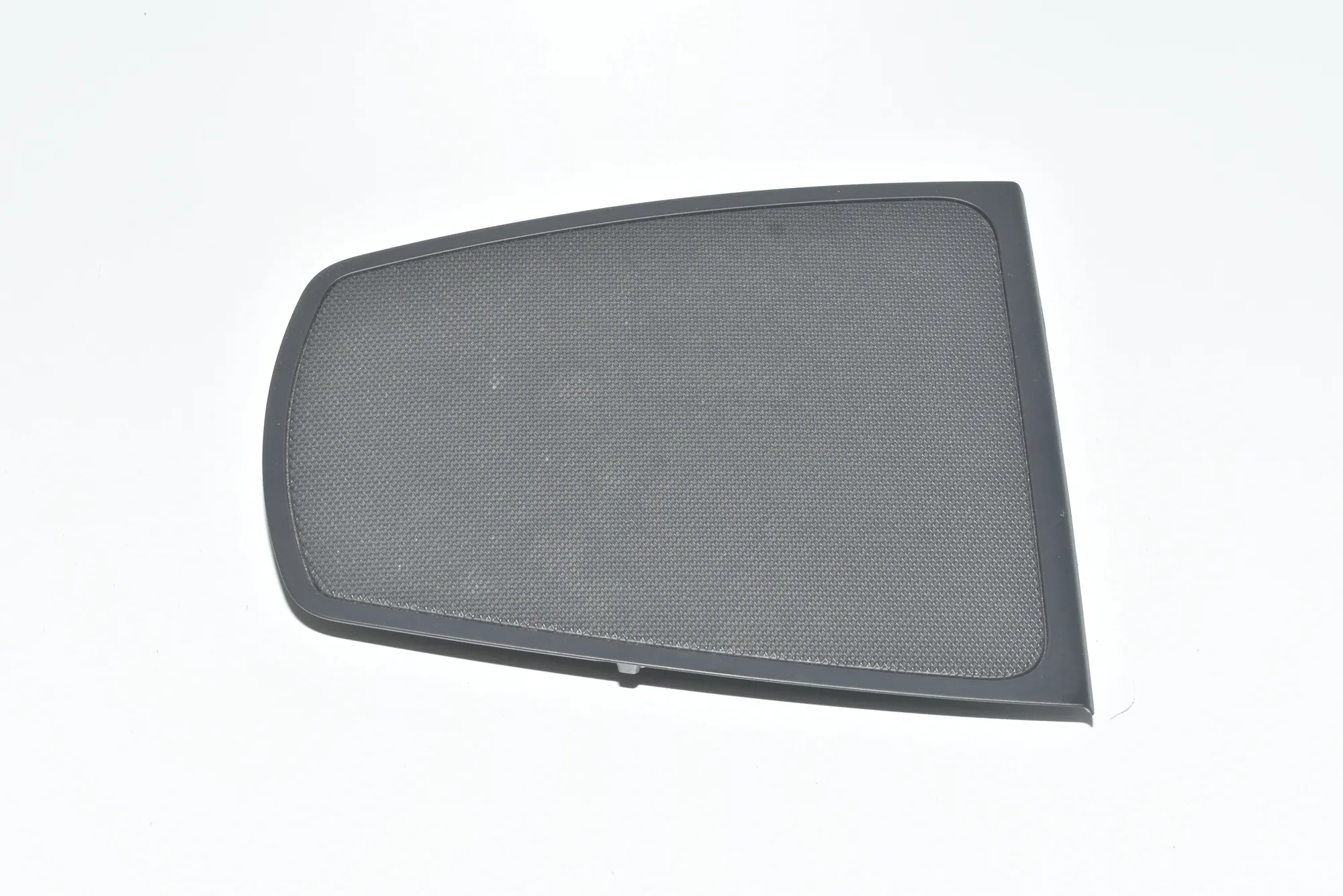 Loudspeaker Cover – OEM 51459166643 · BMW 5 Touring (F11) 530 d 2012