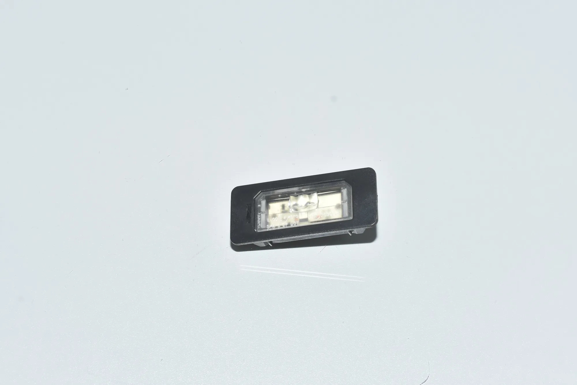 License Plate Lights – OEM 63267193293 · BMW 5 (F10) 525 d 2010