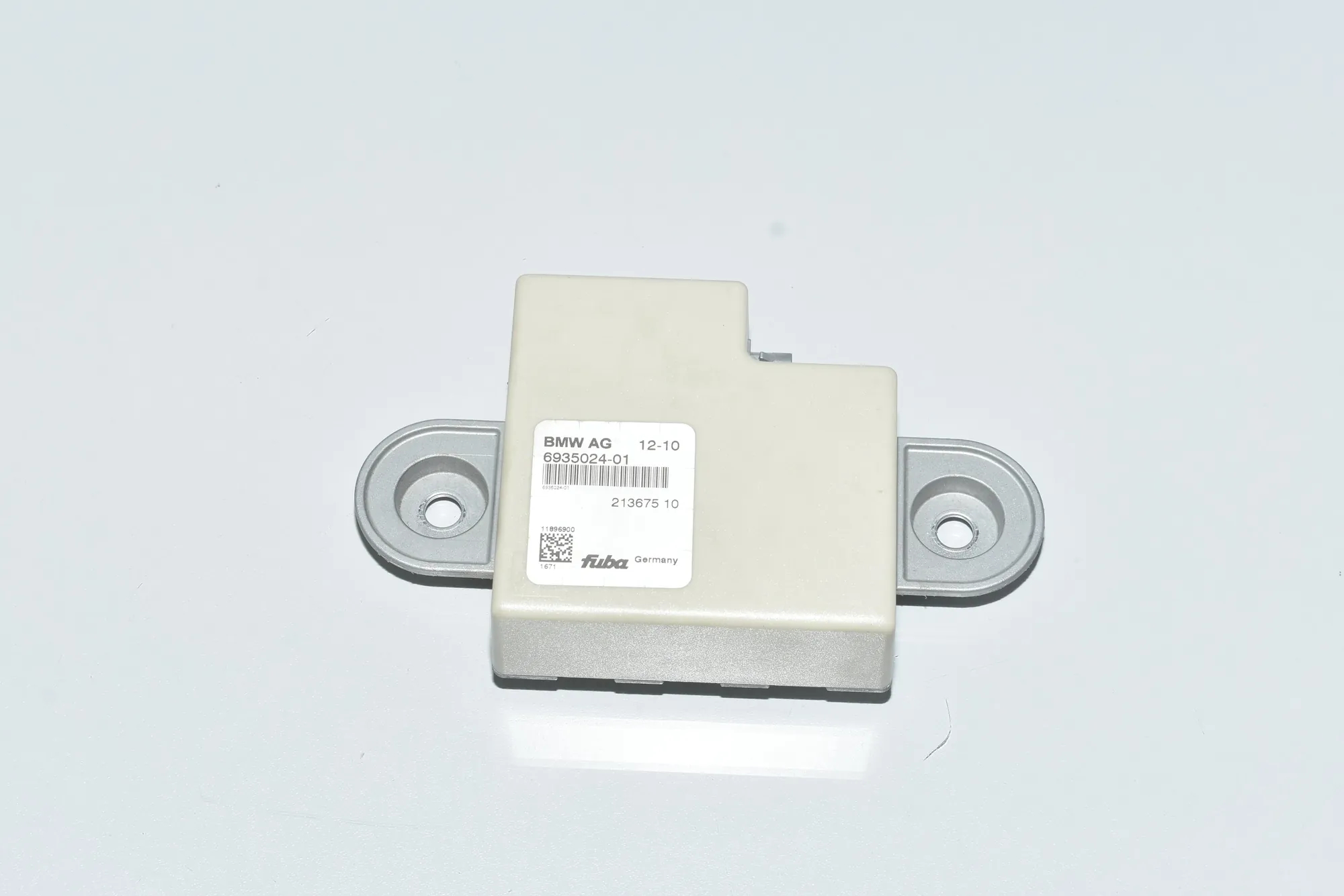 Antenna – OEM 65206935024 · BMW 5 (F10) 525 d 2010 – 2