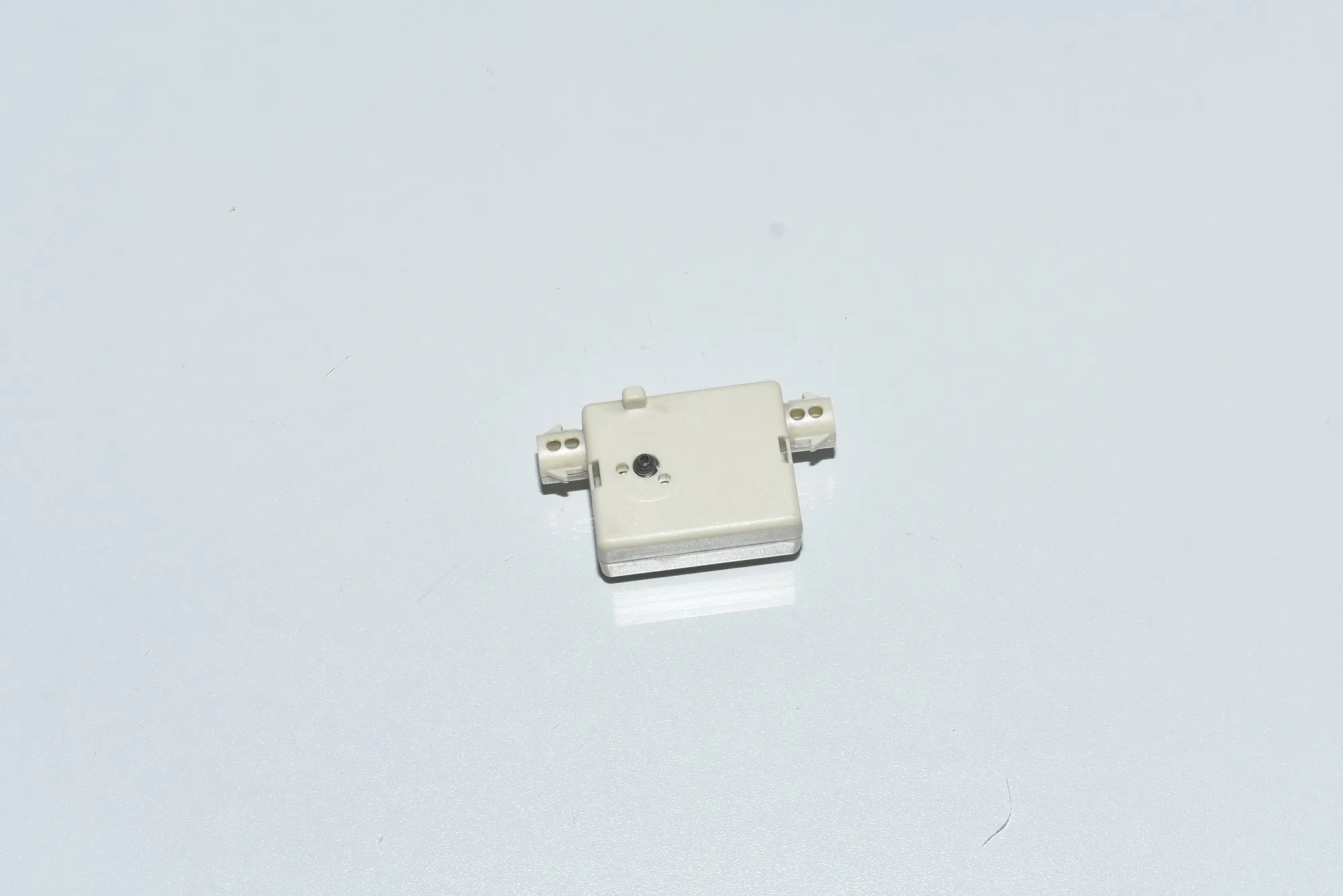 Antenna – OEM 65209118262 · BMW 5 (F10) 525 d 2010 – 3