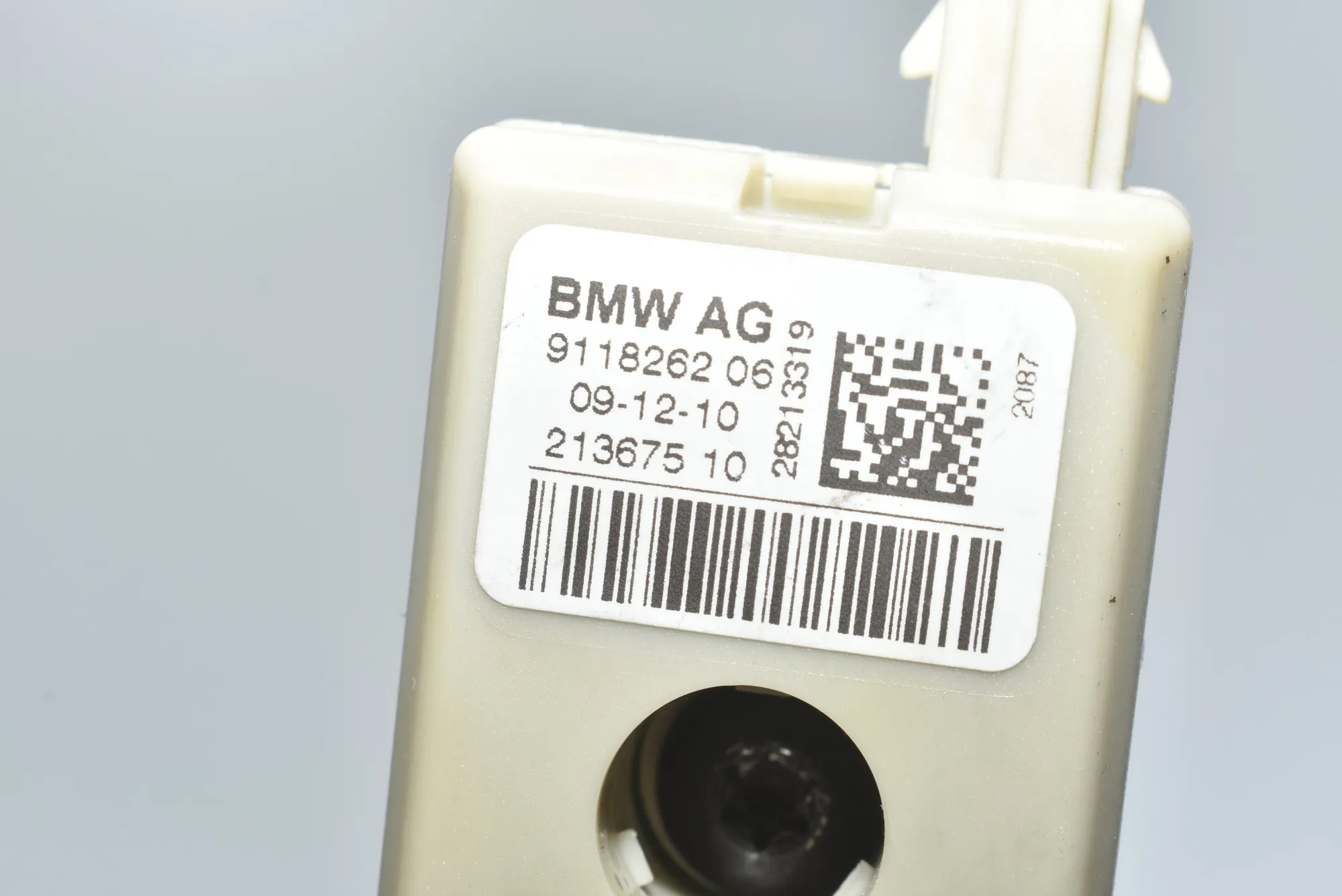 Antenna – OEM 65209118262 · BMW 5 (F10) 525 d 2010 – 4