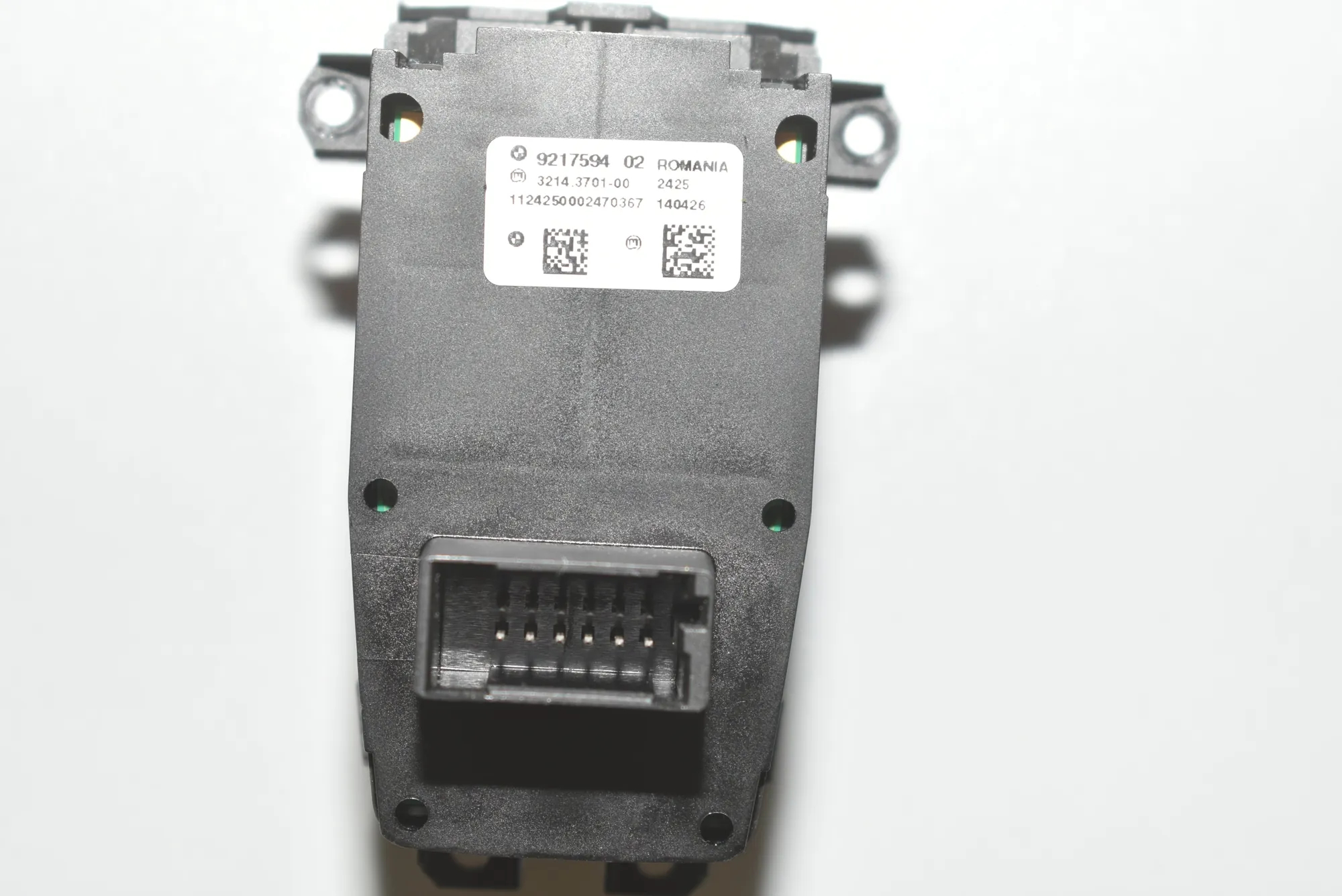 Handbrake Button – OEM 61319217594 · BMW 5 Touring (F11) 530 d 2012 – 4