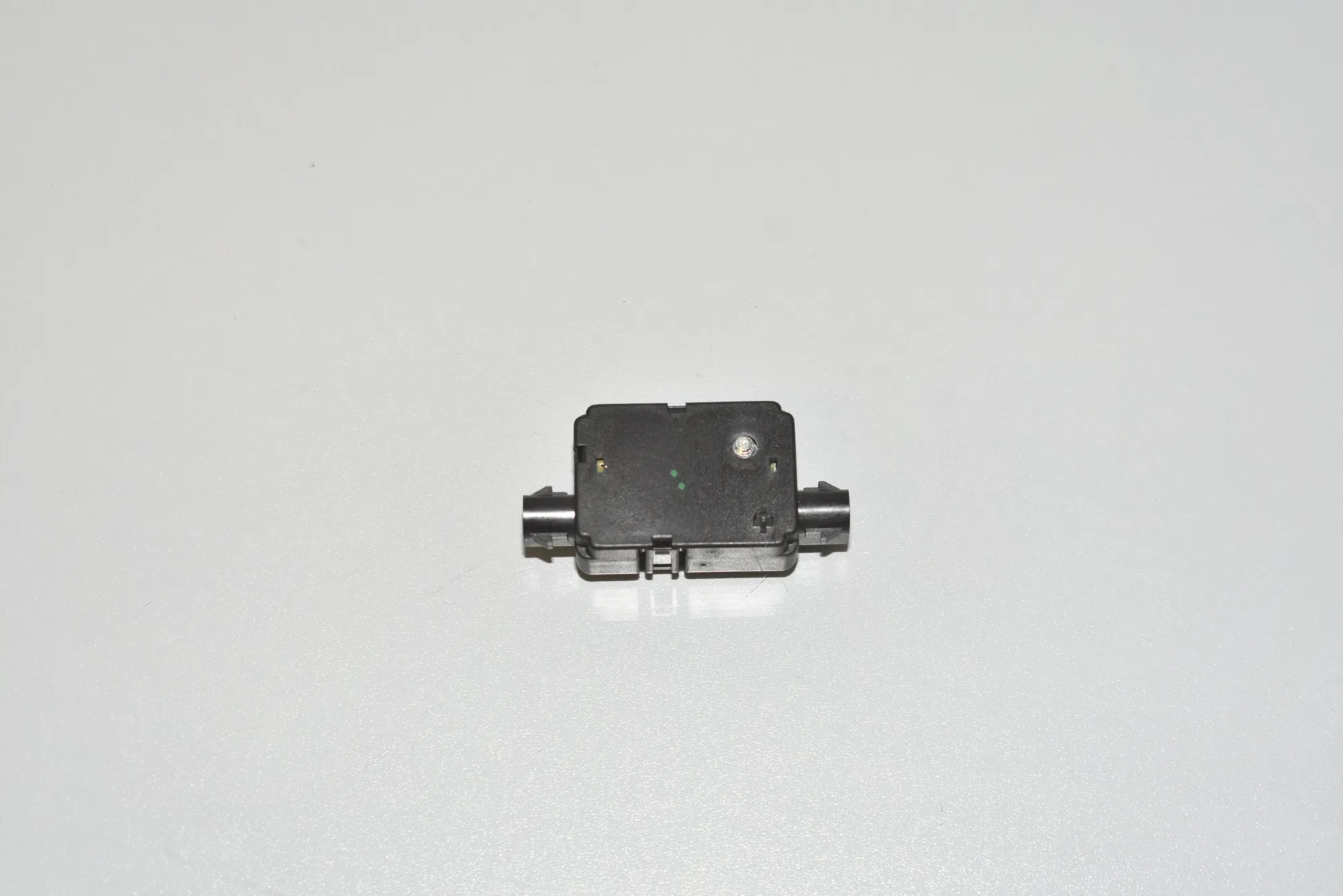 Antenna – OEM 65209185474 · BMW 5 Touring (F11) 530 d 2012 – 3