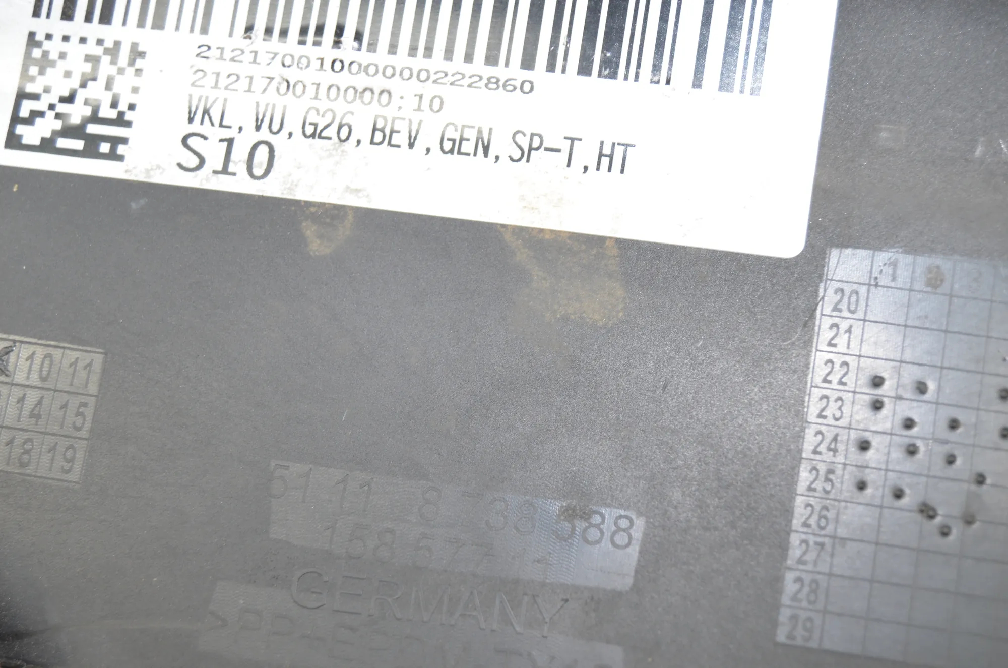 Other Body Parts – OEM 51118738588 · BMW i4 (G26) BMW i4 (G26) eDrive35 2022 – 4