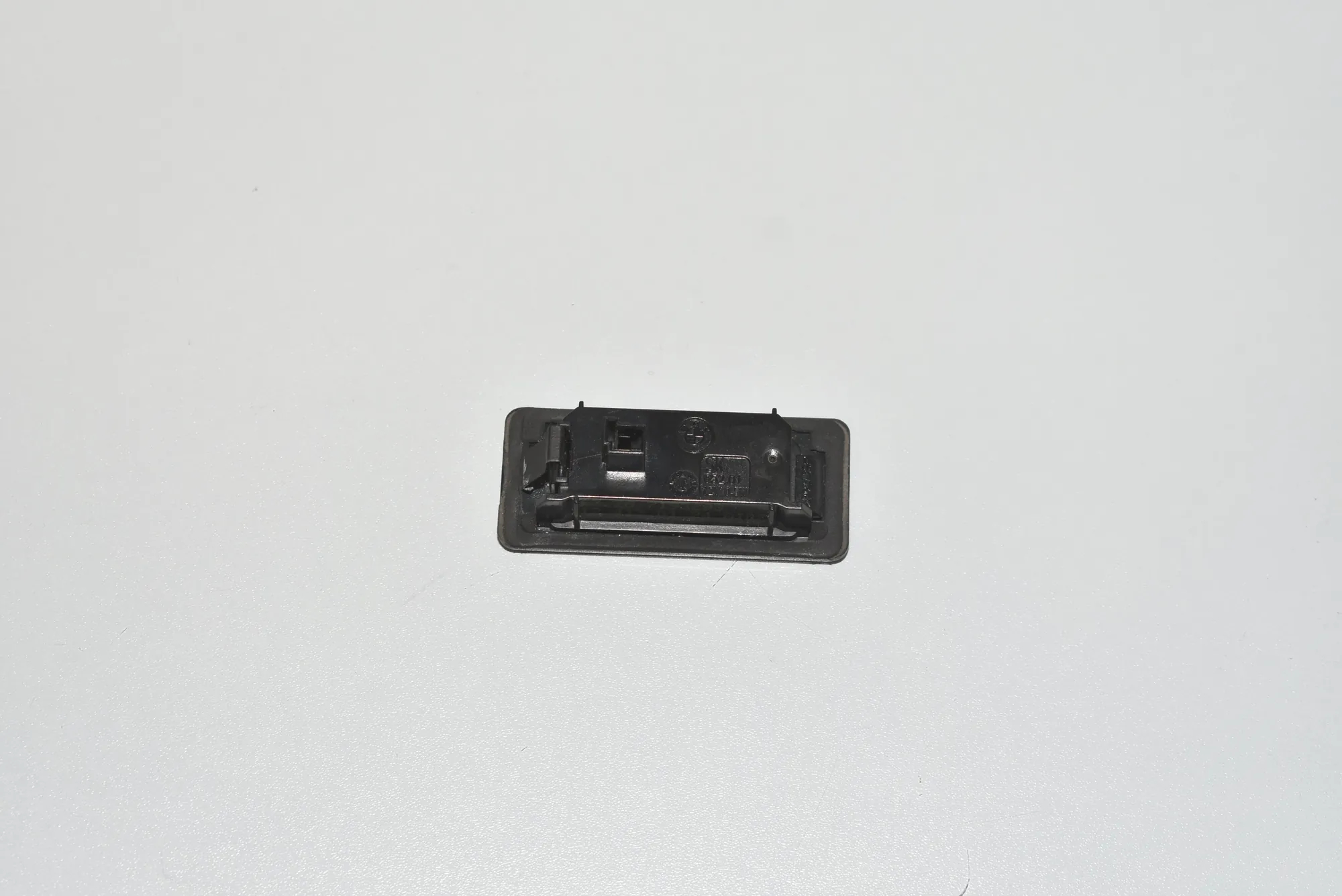 License Plate Lights – OEM 63267193293 · BMW 5 Touring (F11) 530 d 2012 – 3