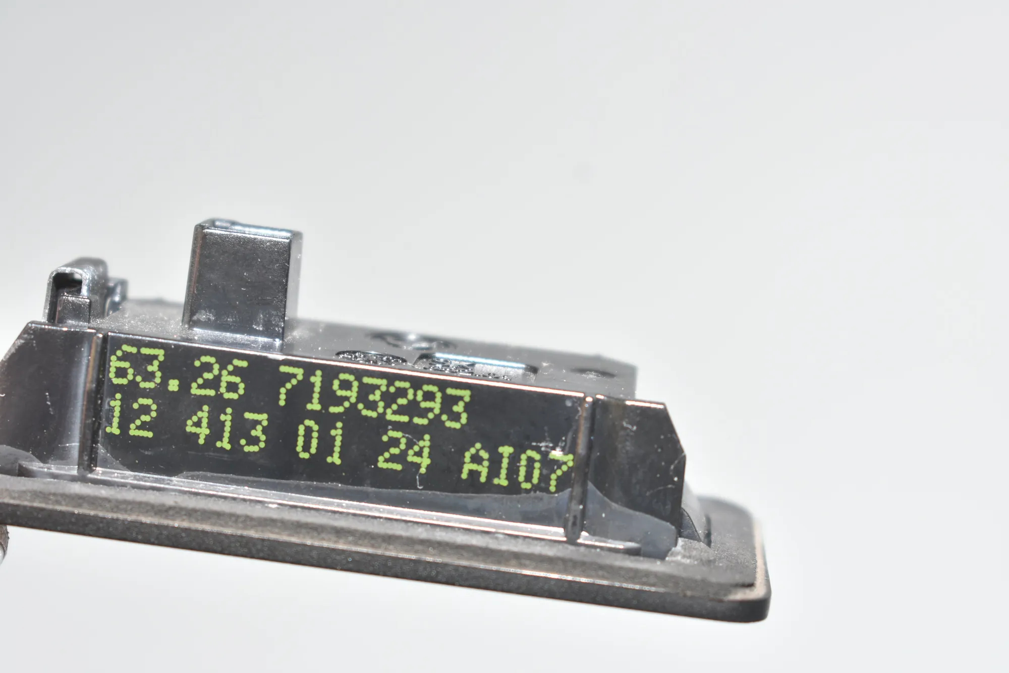 License Plate Lights – OEM 63267193293 · BMW 5 Touring (F11) 530 d 2012 – 4