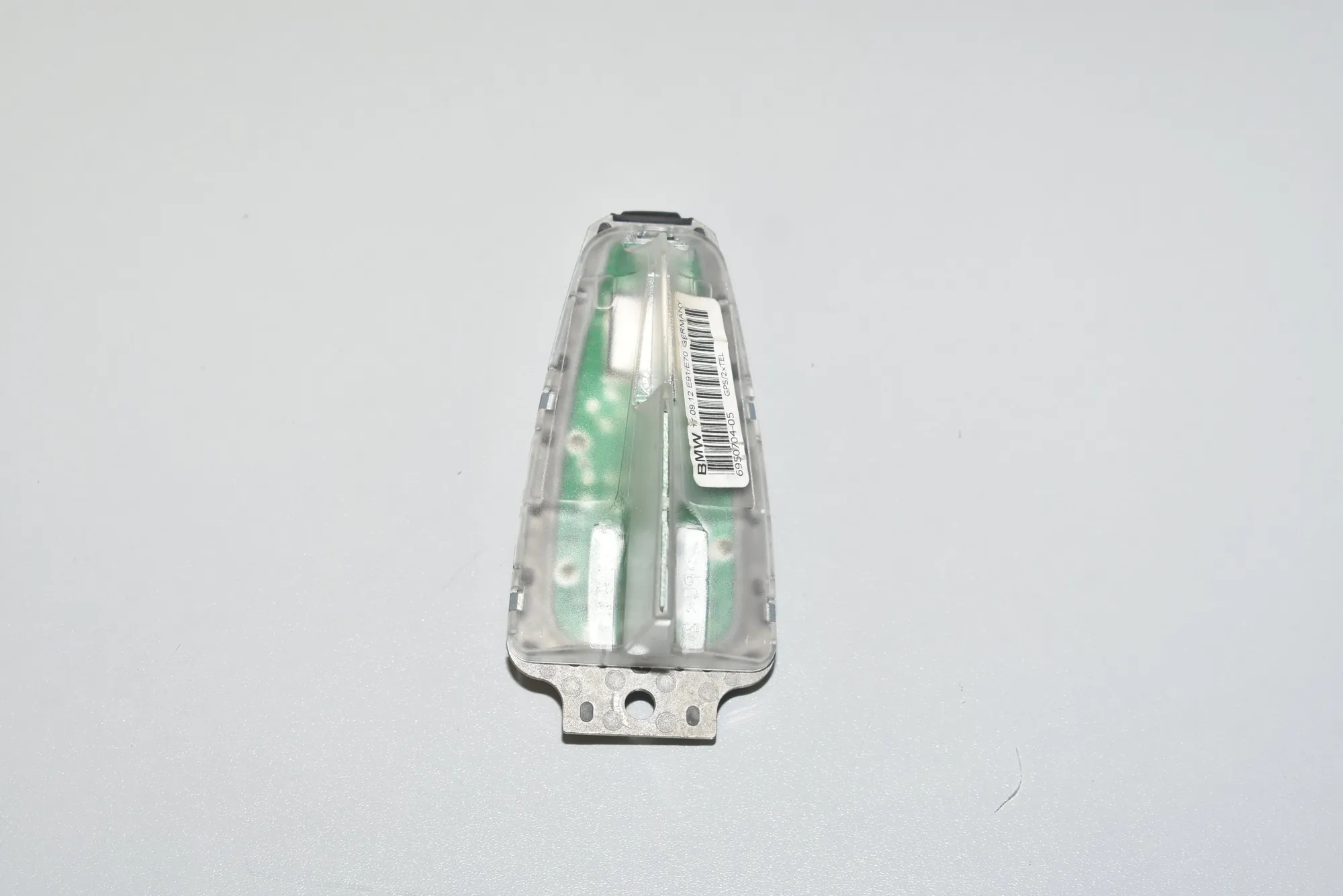 Antenna – OEM 65206950704 · BMW 5 Touring (F11) 530 d 2012 – 2